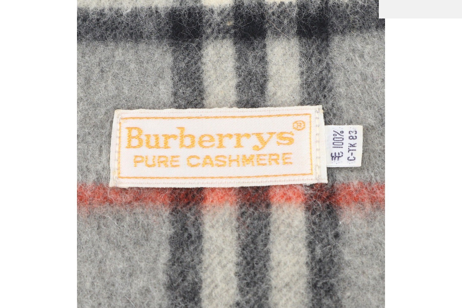 Tag attached, Nova Check scarf, 100% cashmere. — view 3