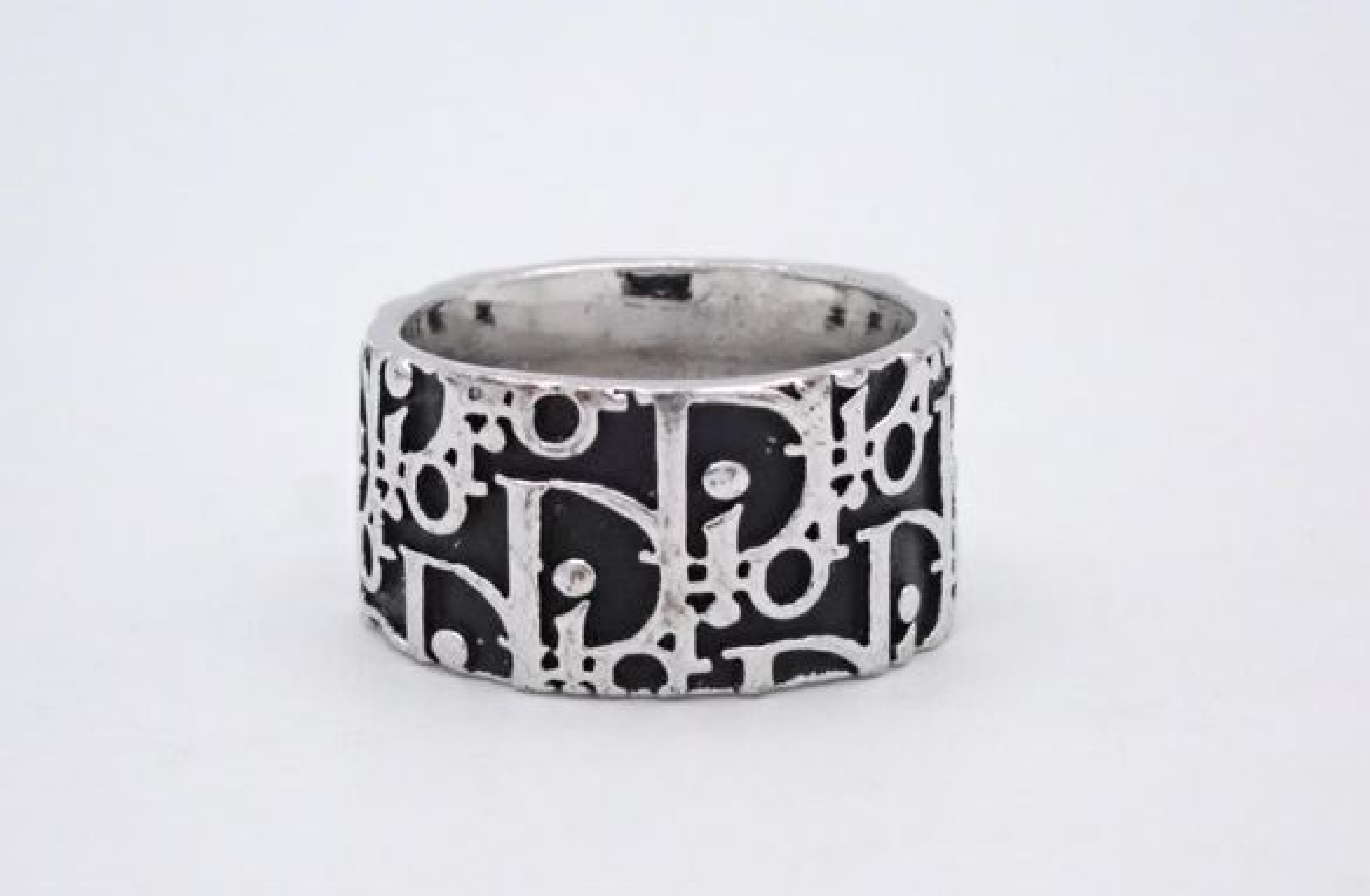 Trotter Ring #9 — view 2