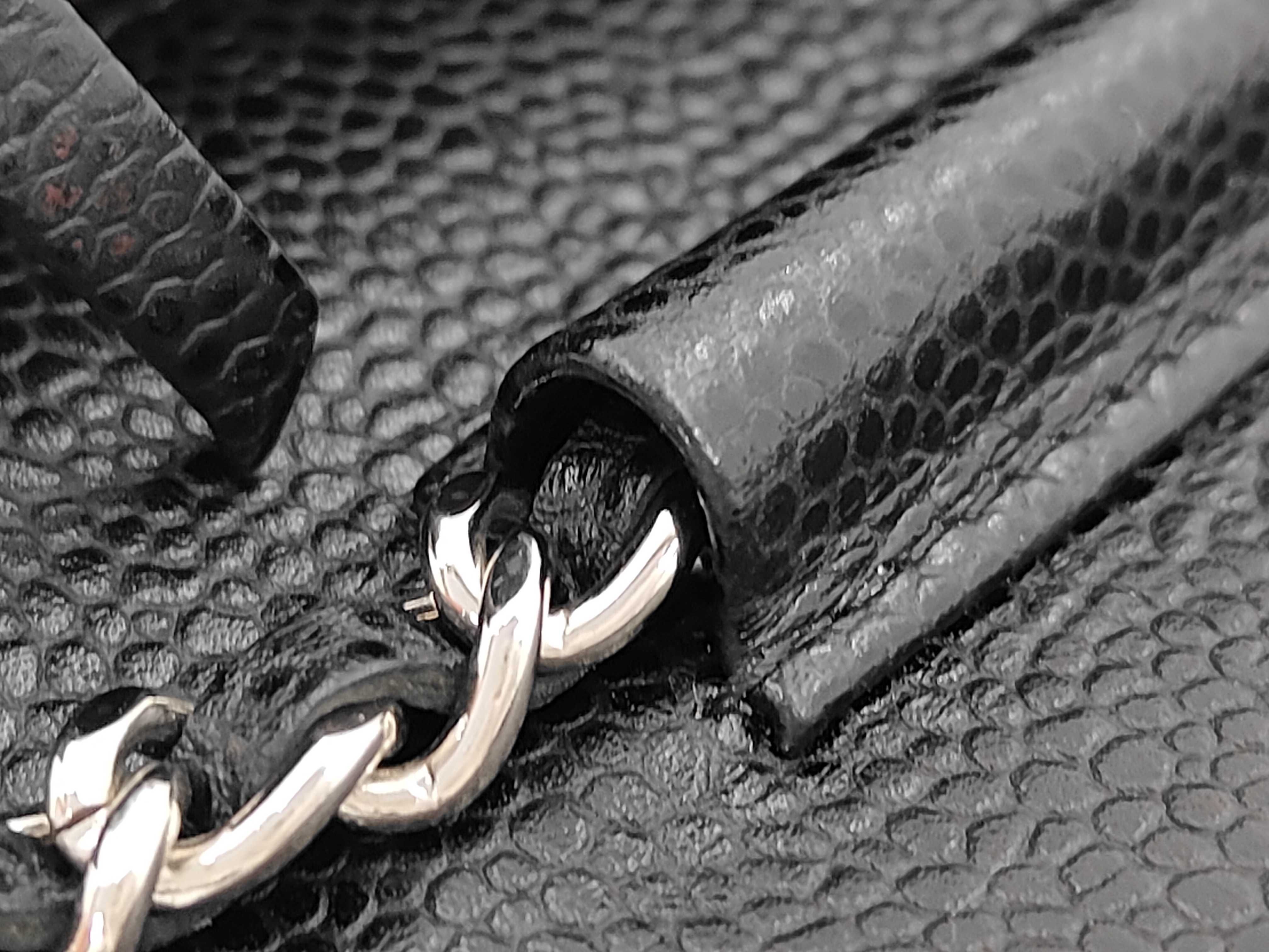 Chain Wallet Shoulder Bag — view 7