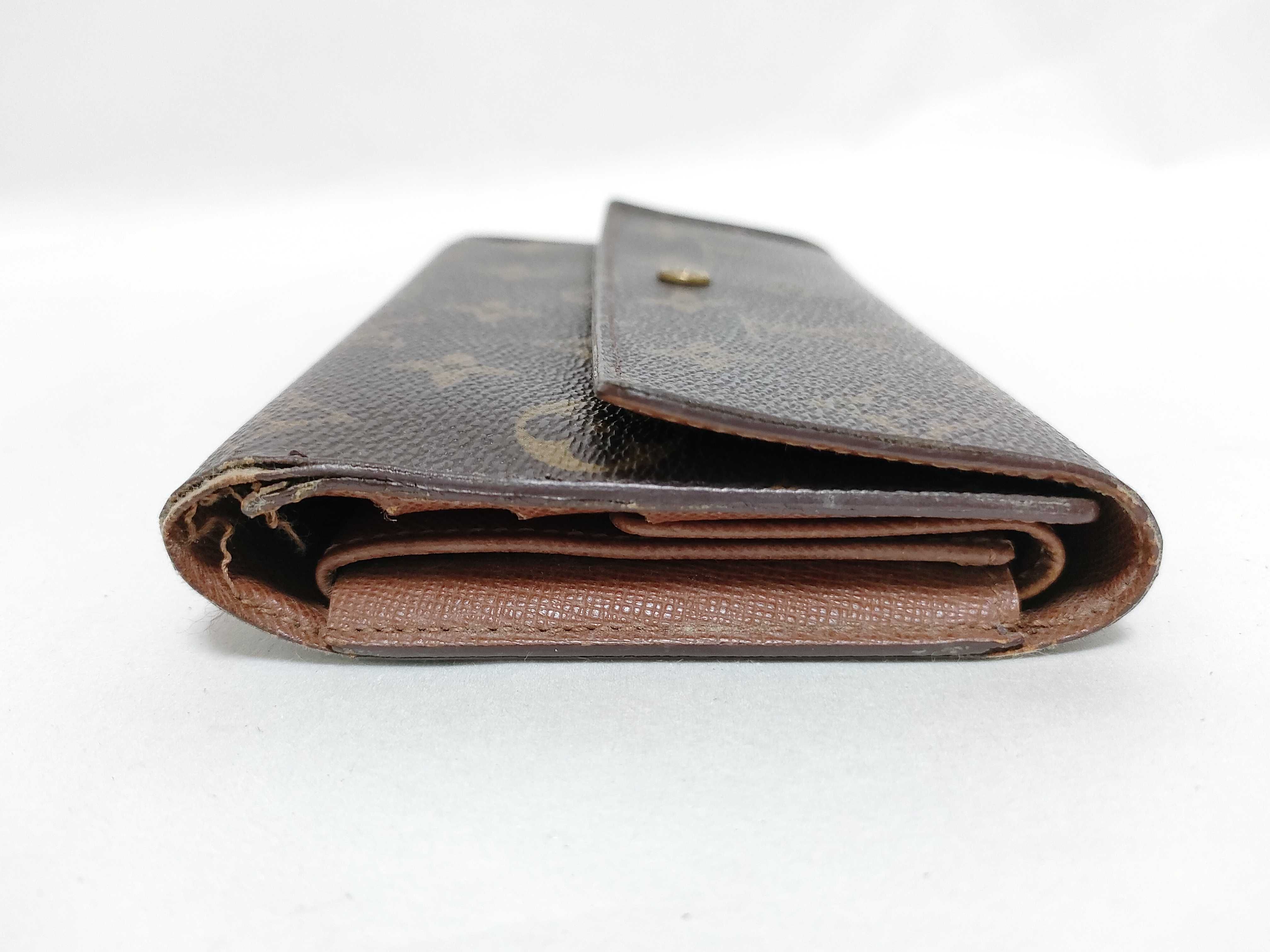 Monogram Louis Vuitton Wallet — view 3