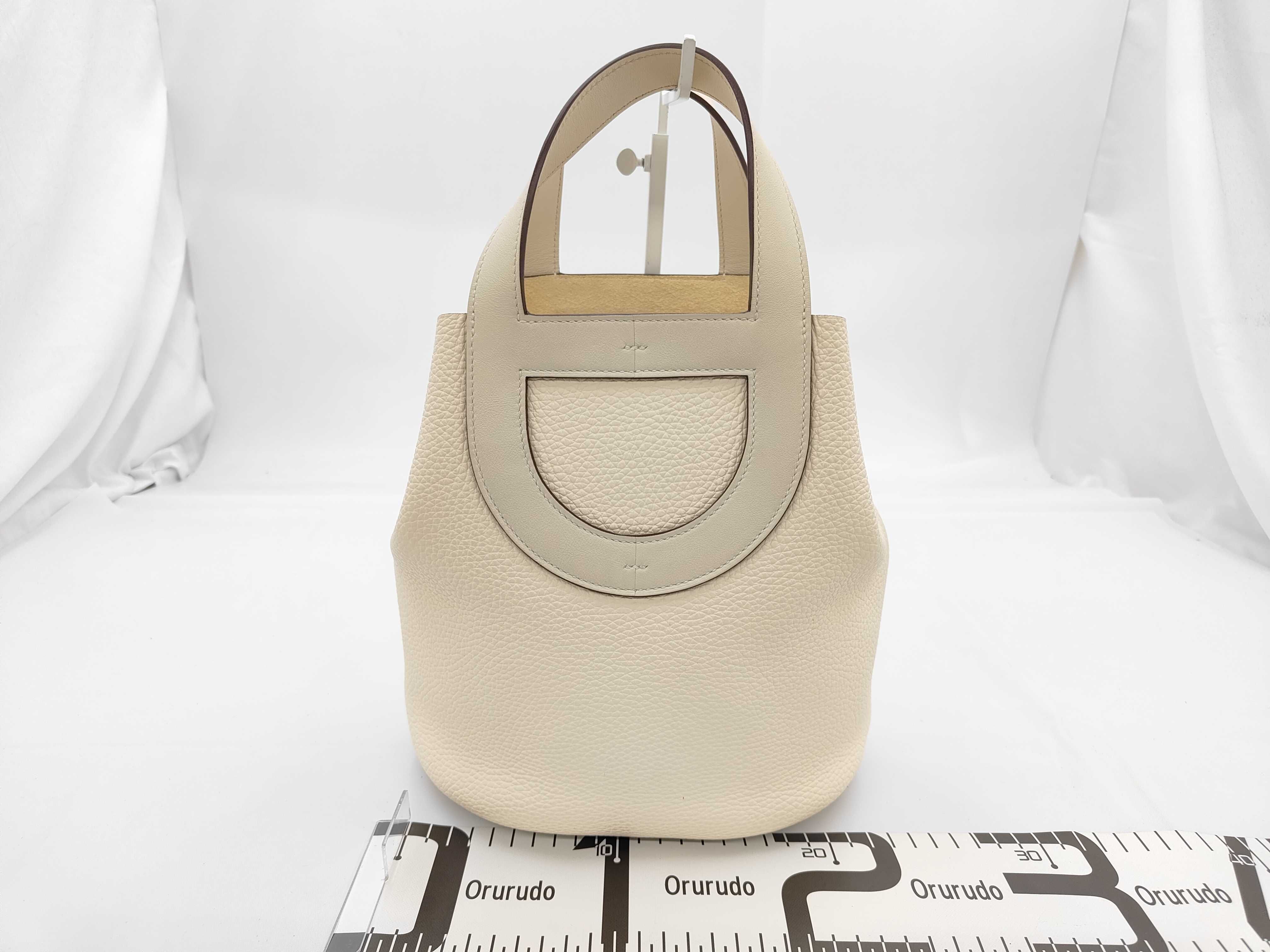 In the Loop 23 Taurillon Clemence Nata Silver Hardware B: 2023 Handbag — view 2