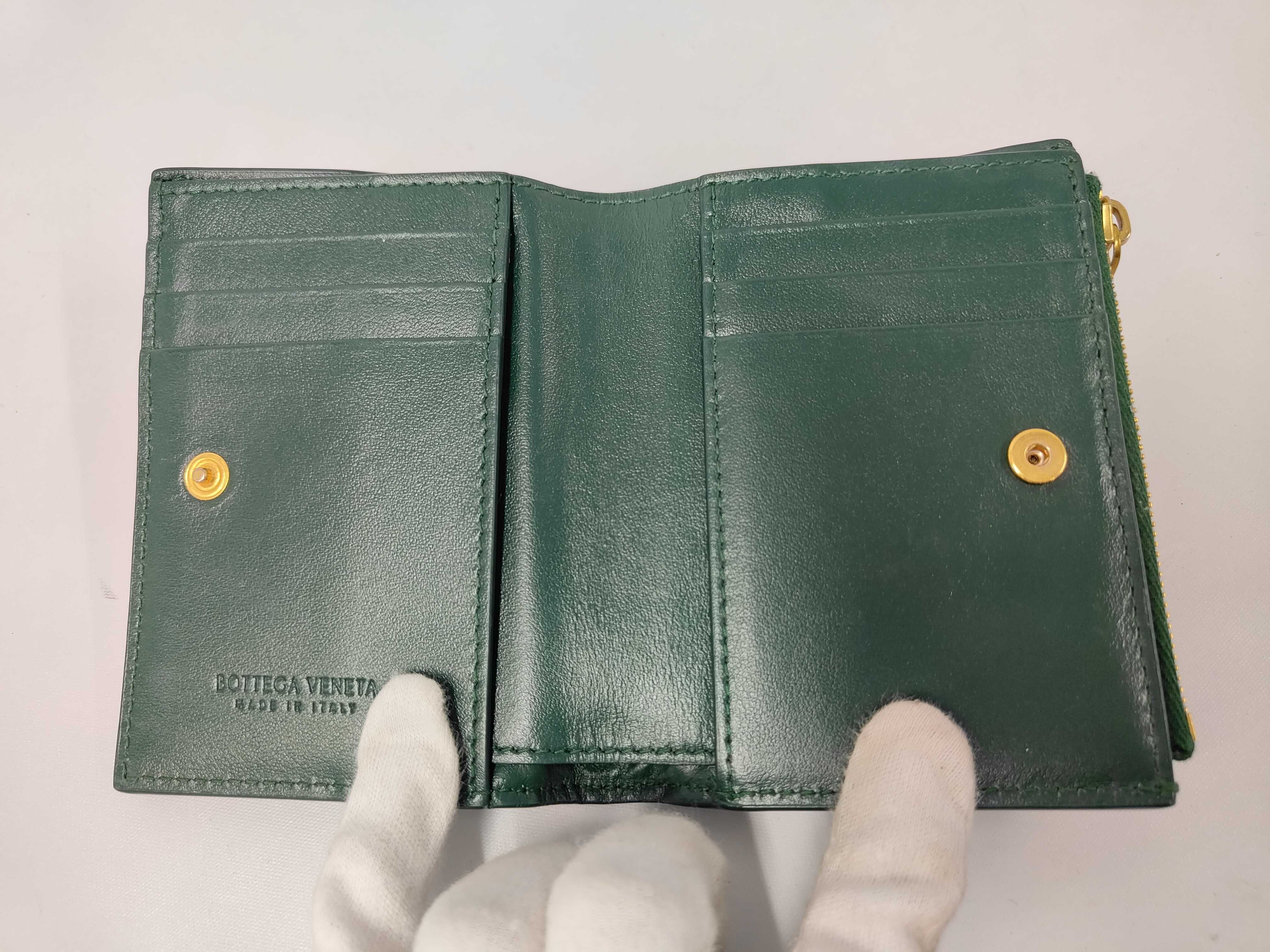 Maxi Intrecciato Leather RFID Wallet — view 7