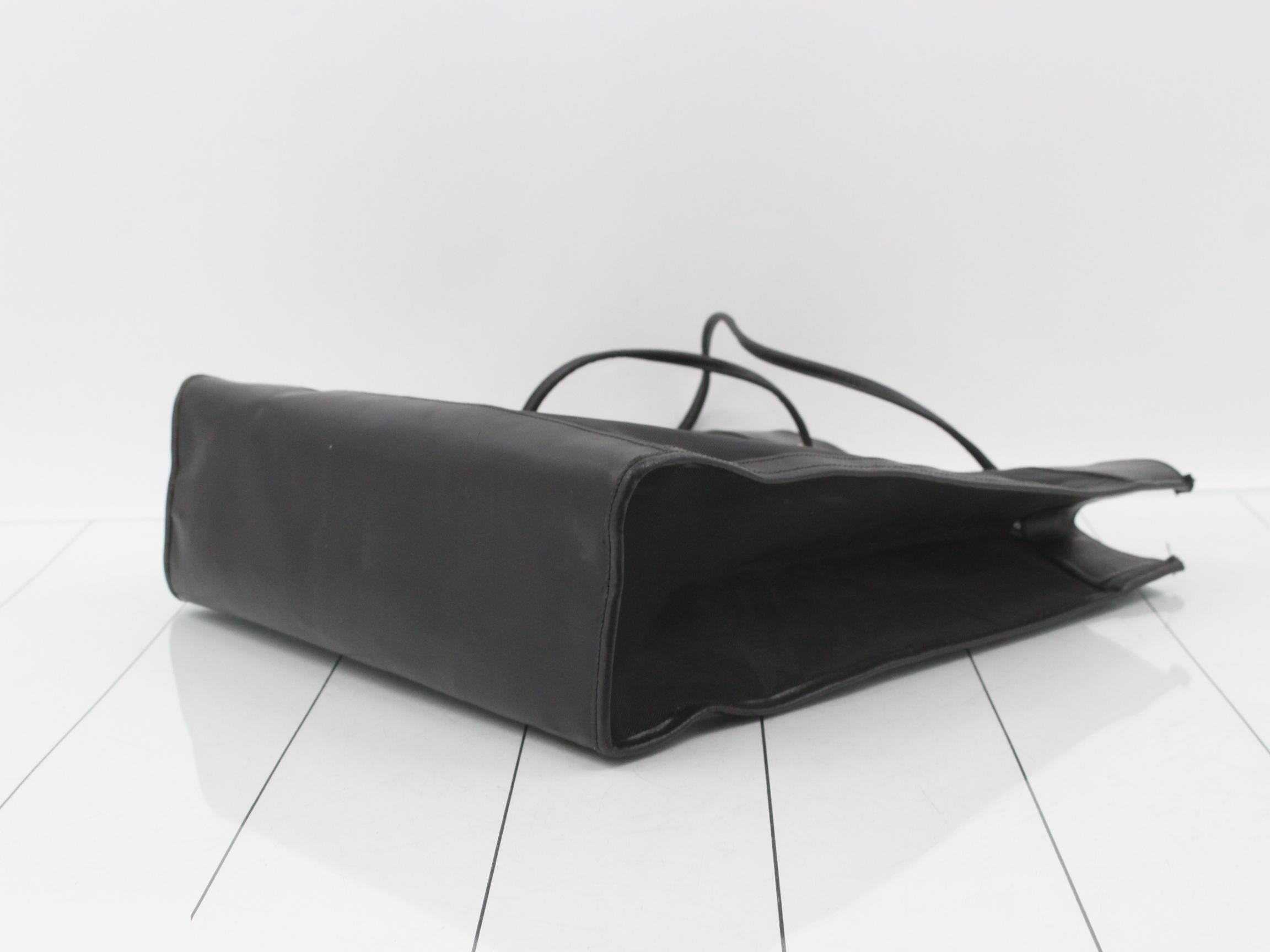 Mesh logo, black, W36 H39 D12 — view 6