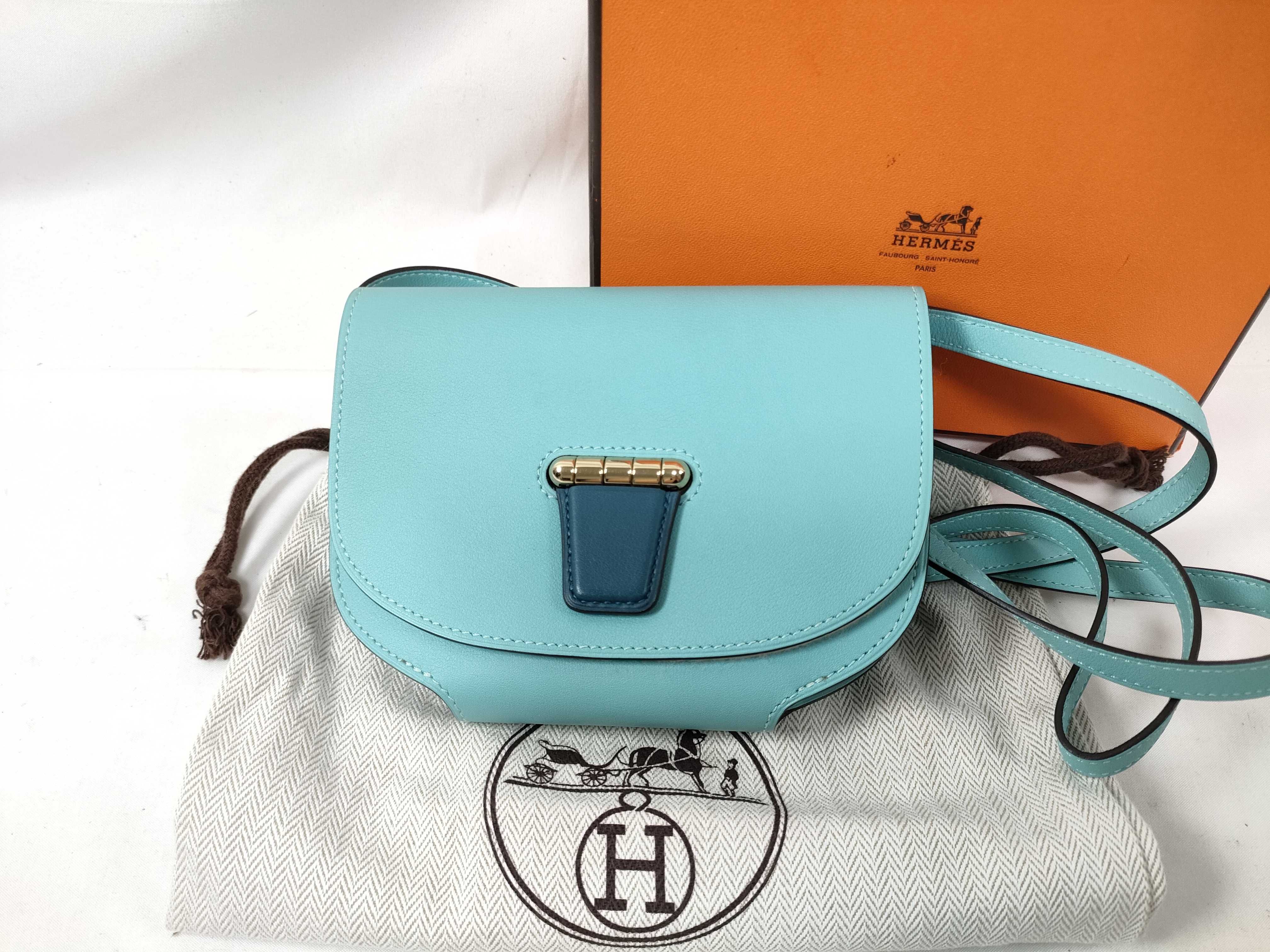 Mini Conveyor Shoulder Wallet (T stamp) Shoulder Bag