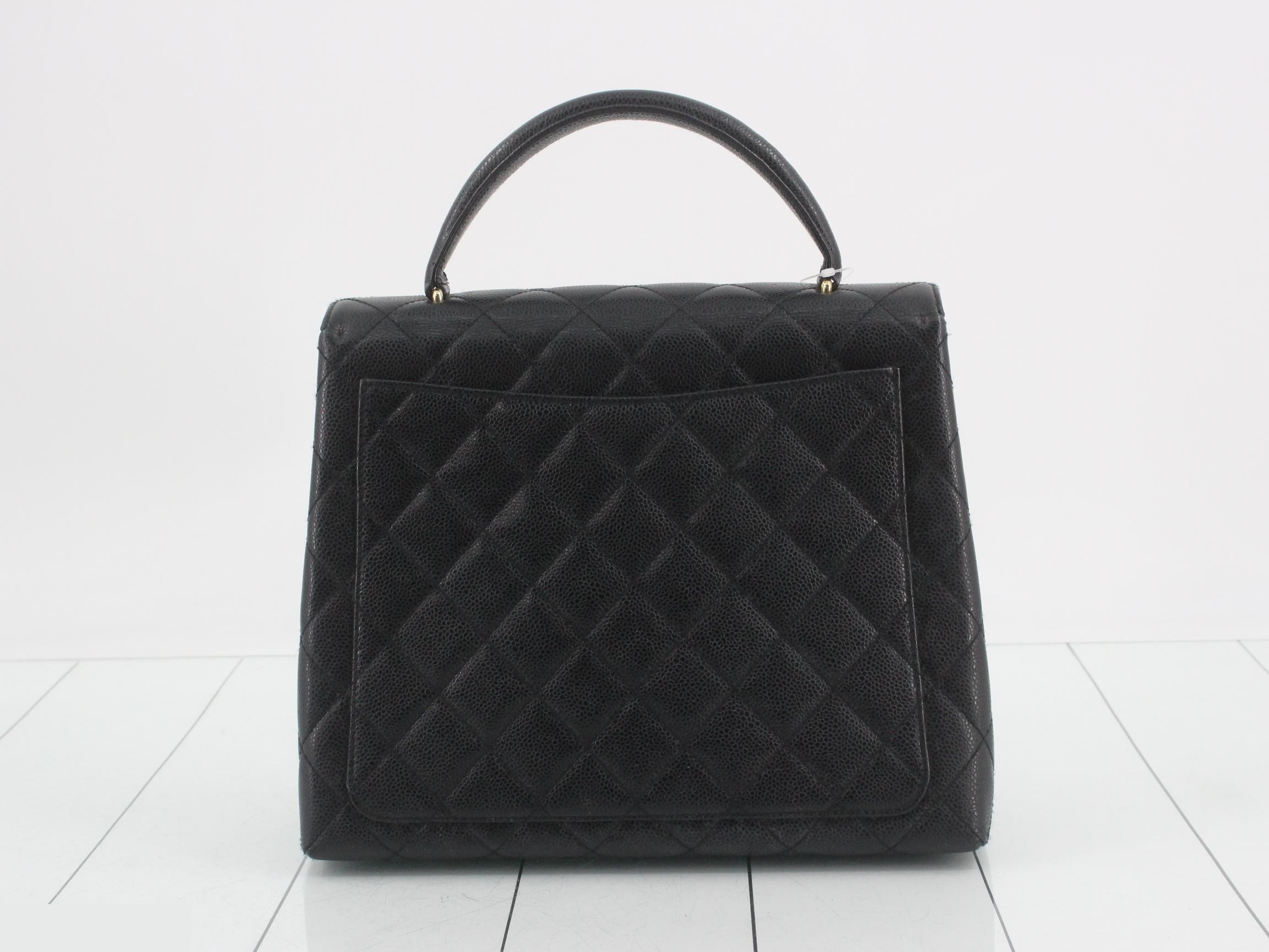 Matelassé caviar leather handbag, black — view 2