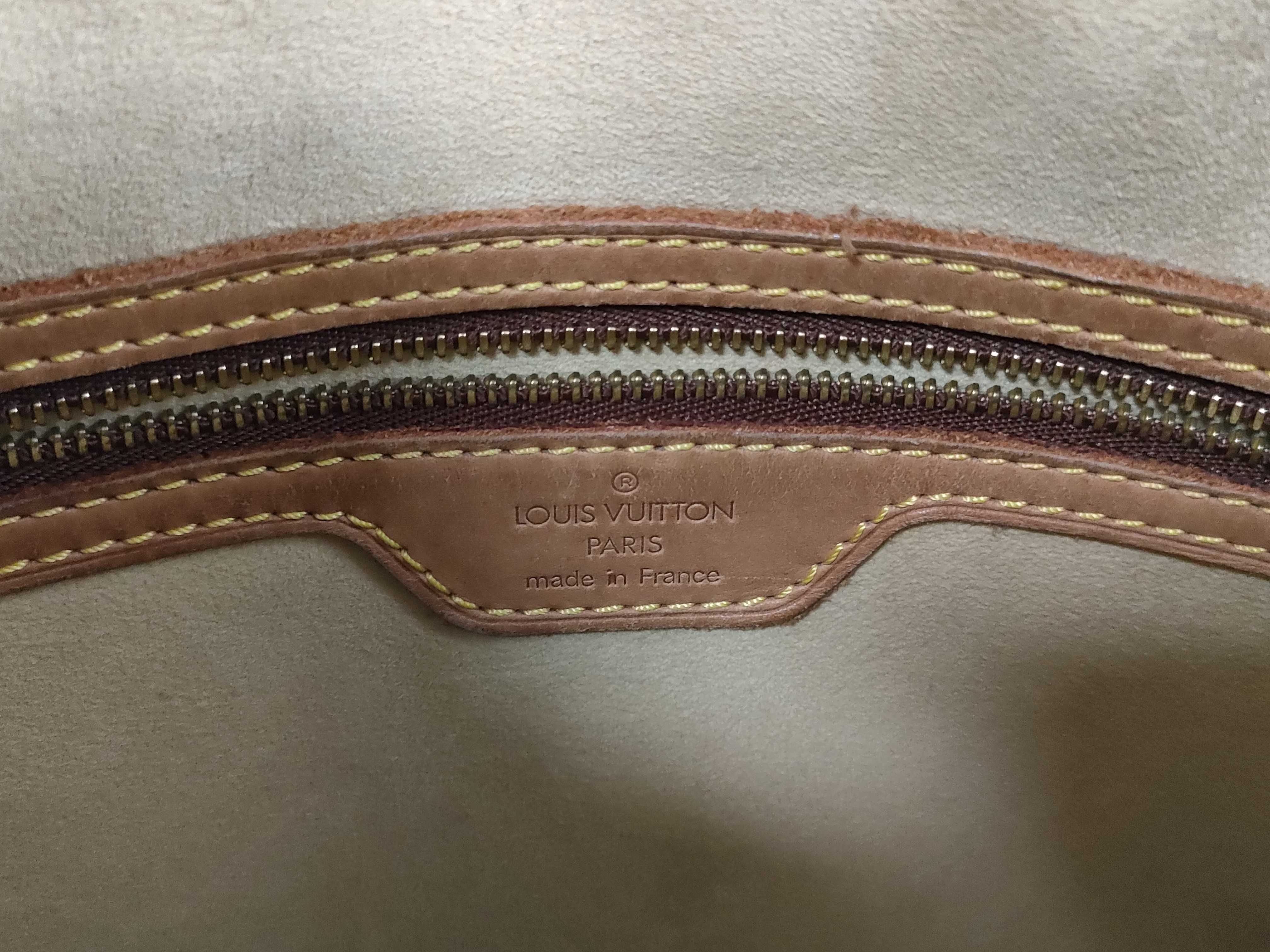 Monogram Louis Vuitton M51145 Looping GM MI1819 Shoulder Bag Monogram Shoulder Bag — view 12