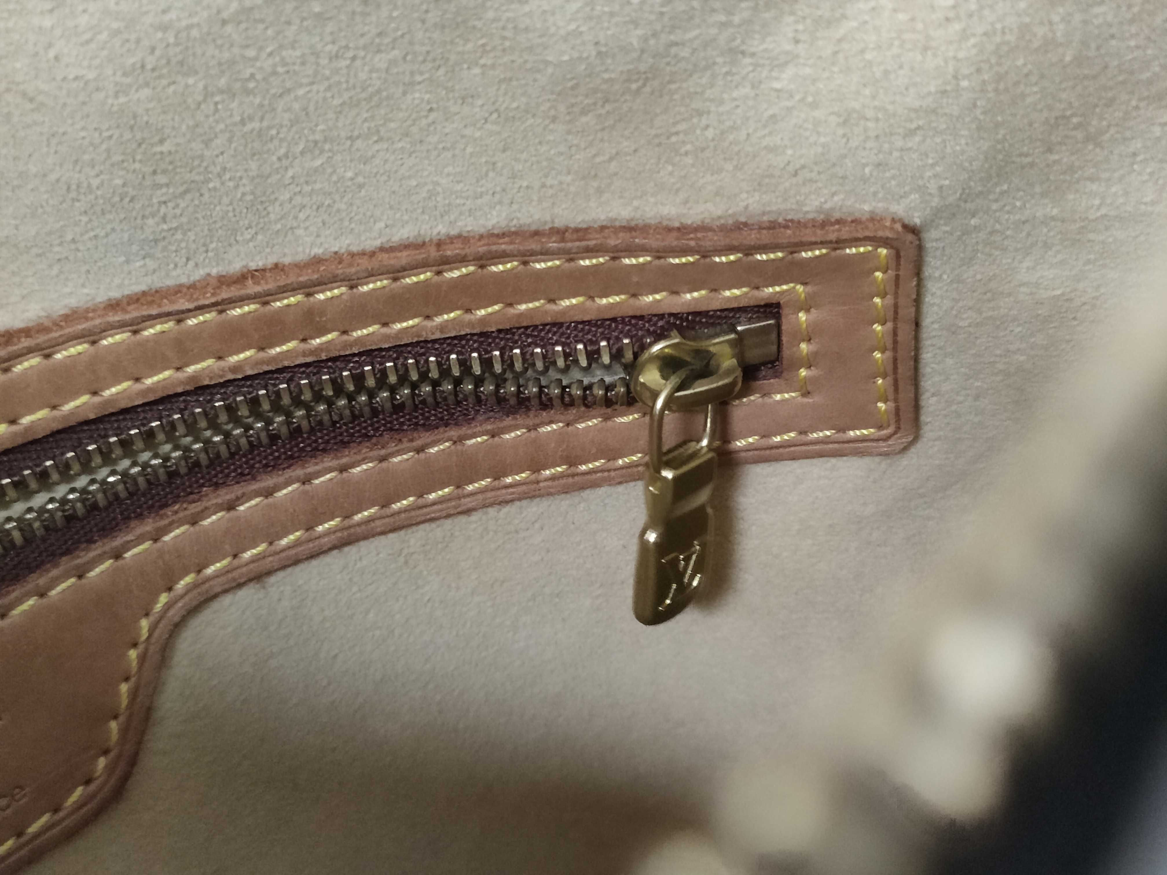 Monogram Louis Vuitton M51145 Looping GM MI1819 Shoulder Bag Monogram Shoulder Bag — view 13