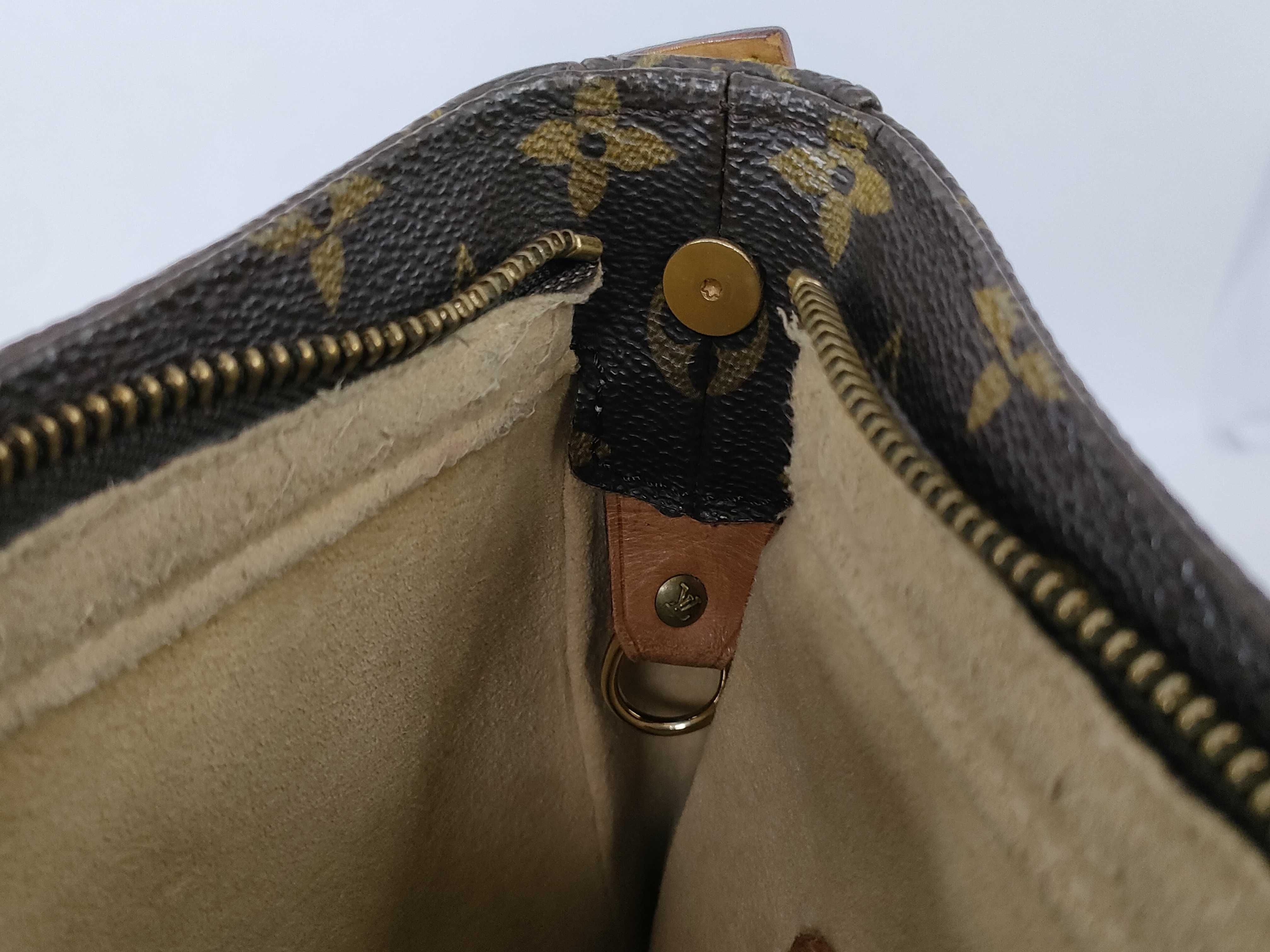 Monogram Louis Vuitton M51145 Looping GM MI1819 Shoulder Bag Monogram Shoulder Bag — view 14