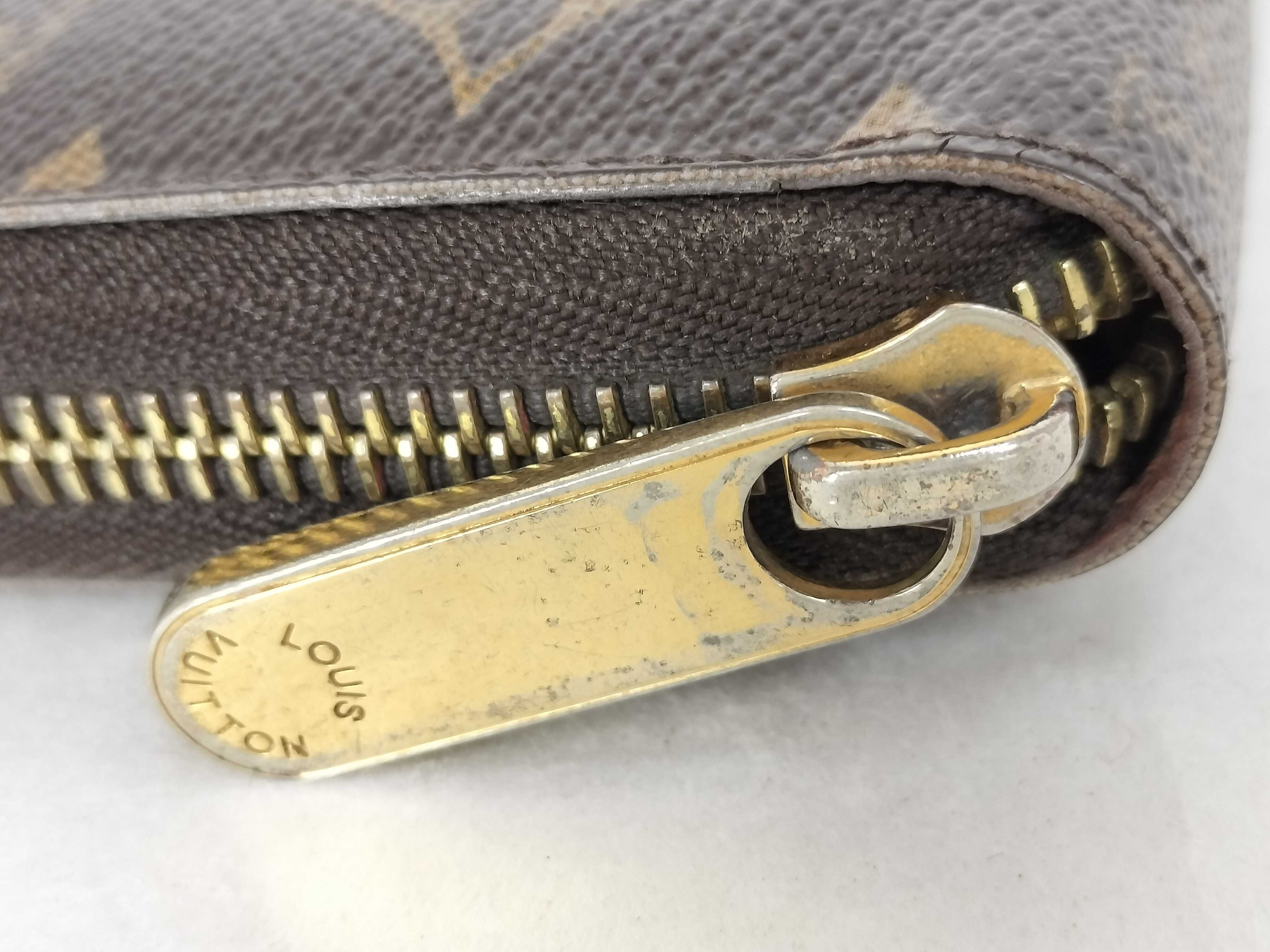 Monogram LV Round Zip Wallet — view 8