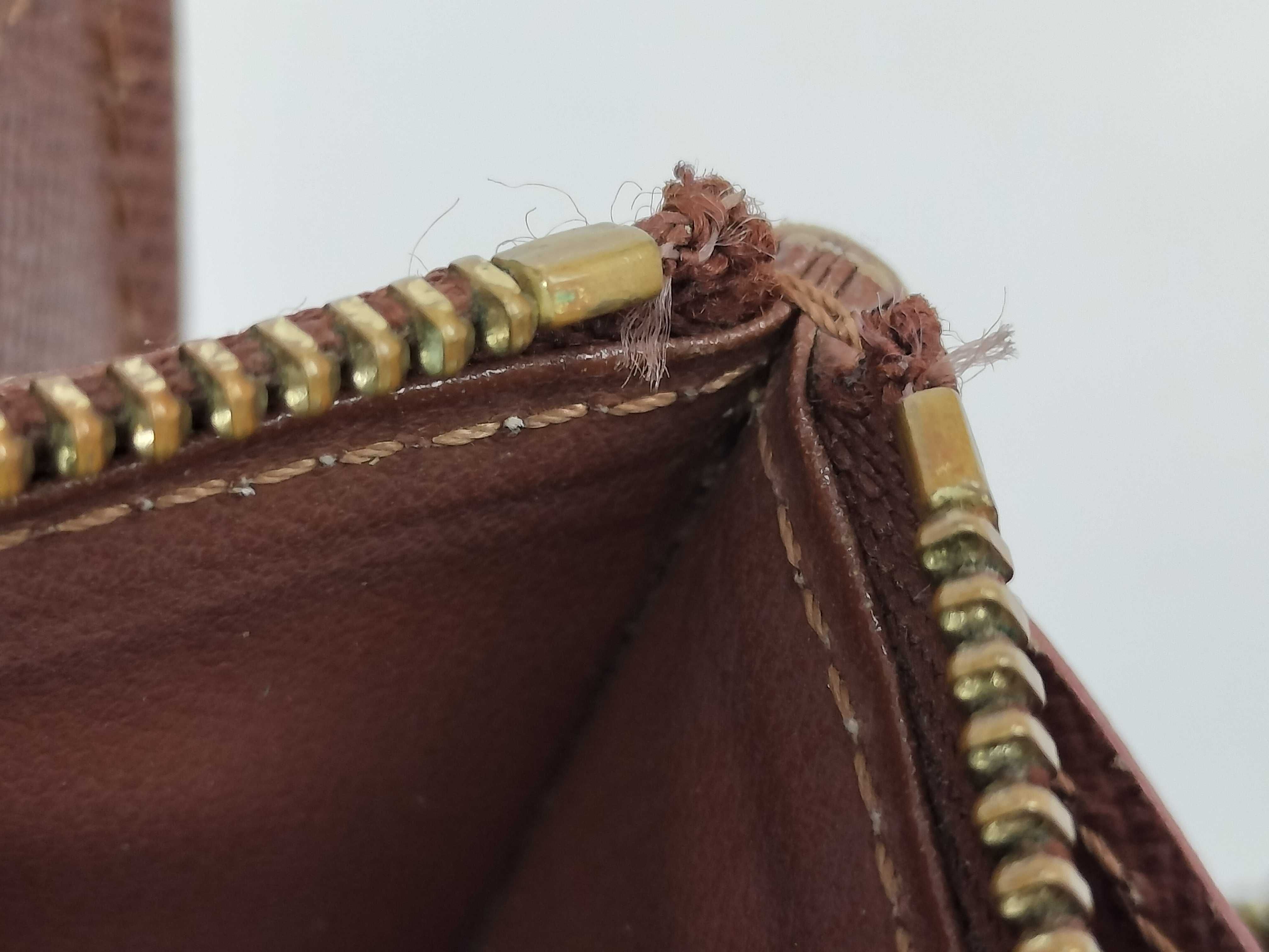 Monogram LV Round Zip Wallet — view 9