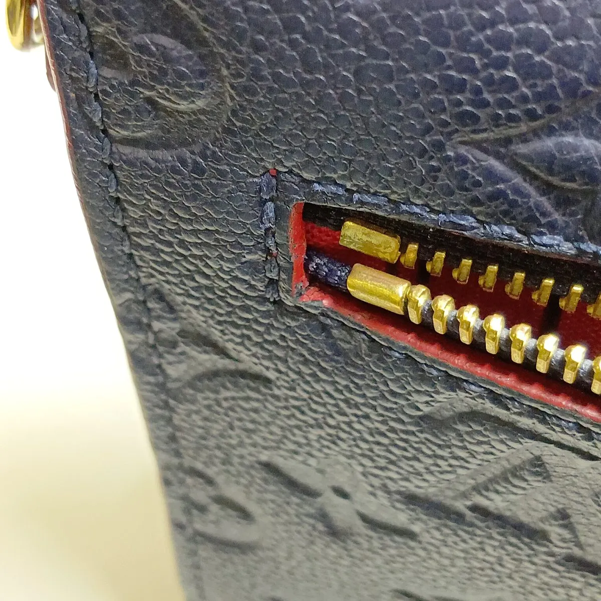 Monogram Empreinte Pochette Métis MM M44071 AR5200 Navy x Red (RFID detected) — view 15