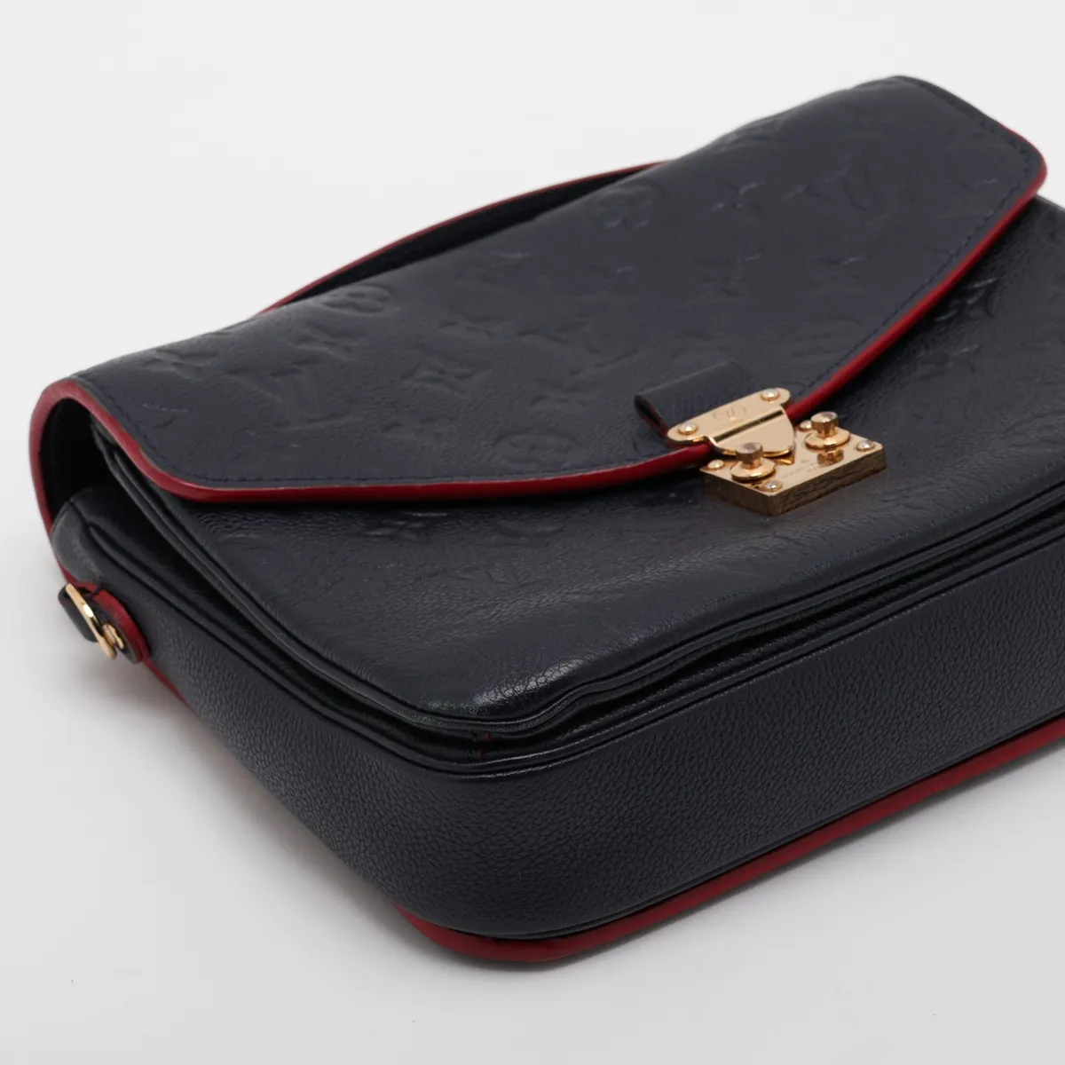 Monogram Empreinte Pochette Métis MM M44071 AR5200 Navy x Red (RFID detected) — view 4