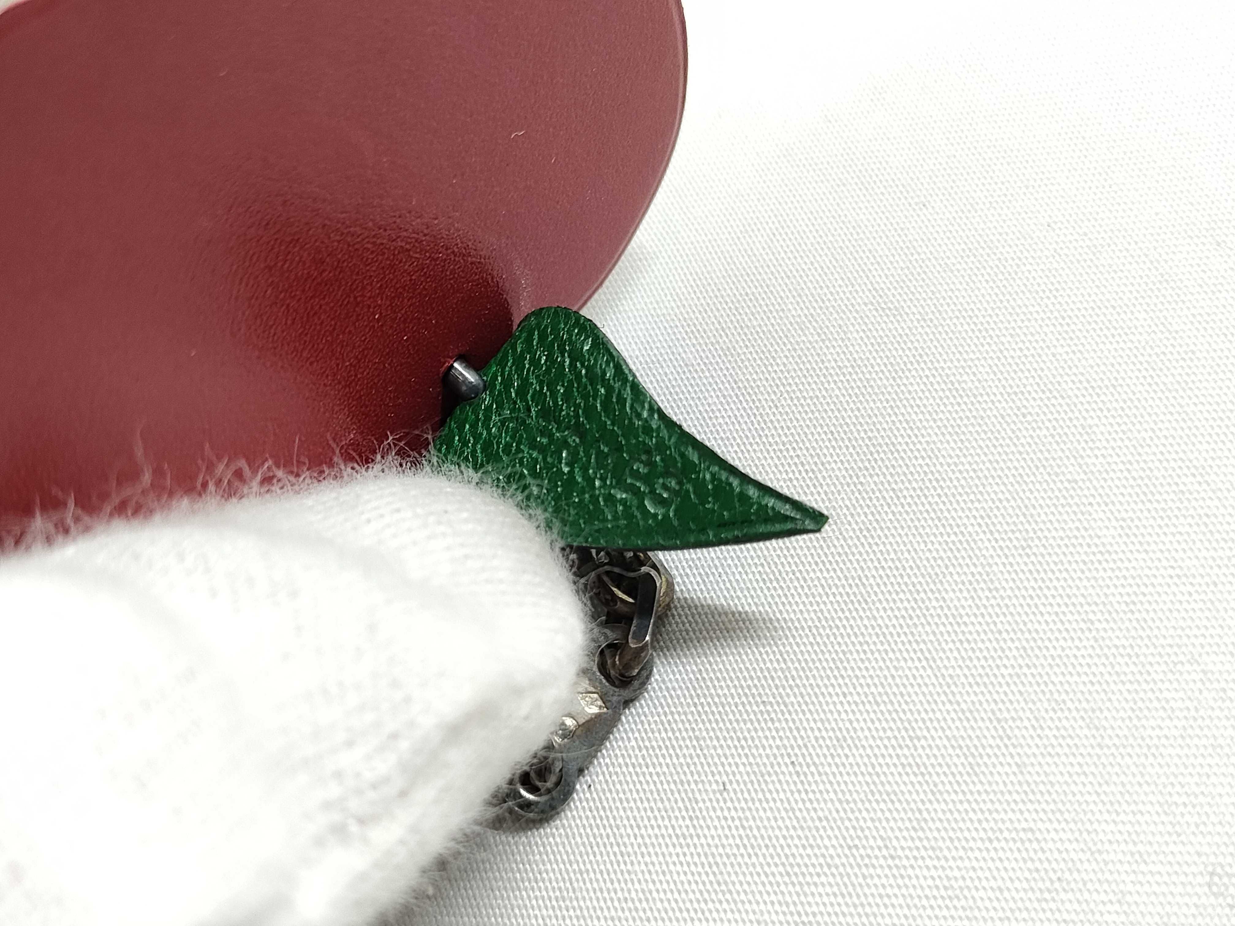 Apple Charm Key Case/Keychain — view 4
