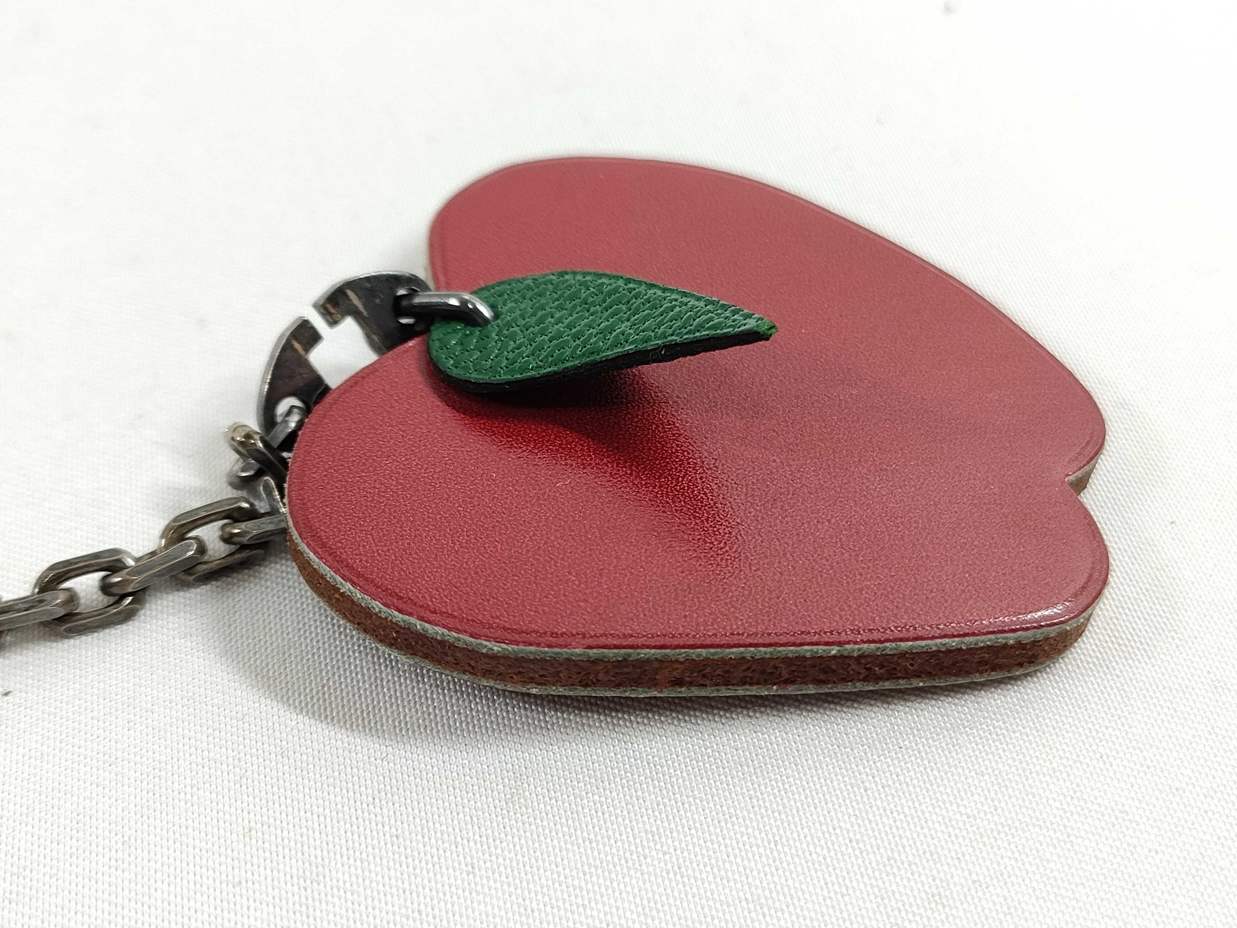 Apple Charm Key Case/Keychain — view 5
