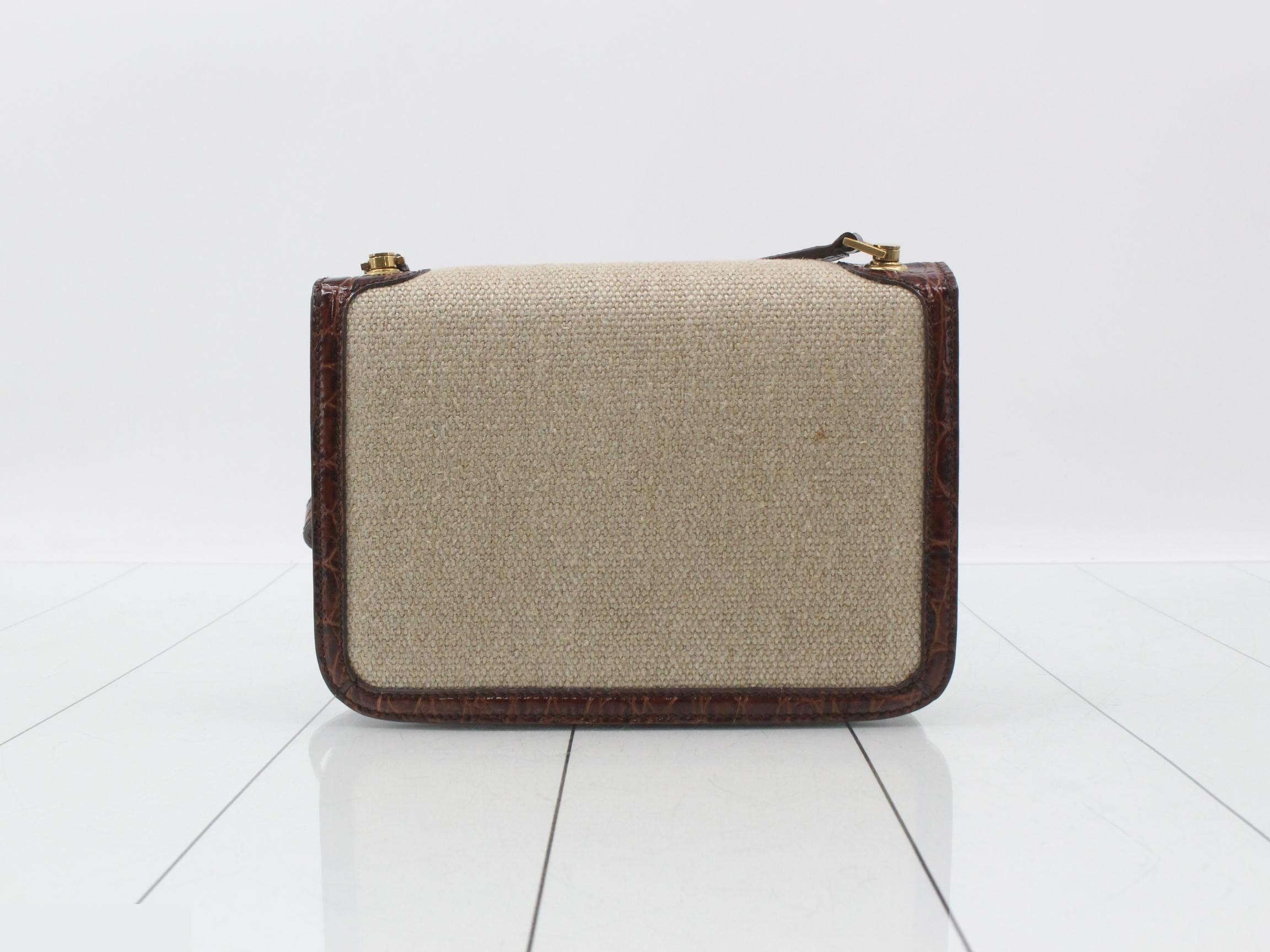 Carre Shoulder Bag — view 2