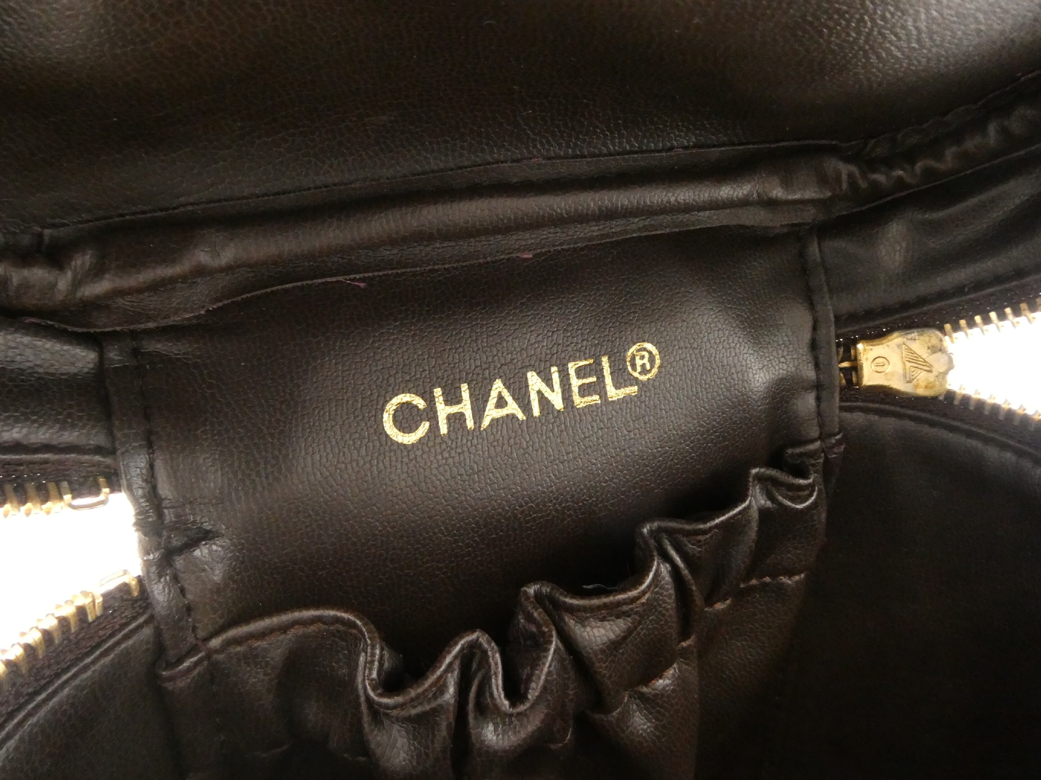 Bicolore Leather Vanity Bag — view 8