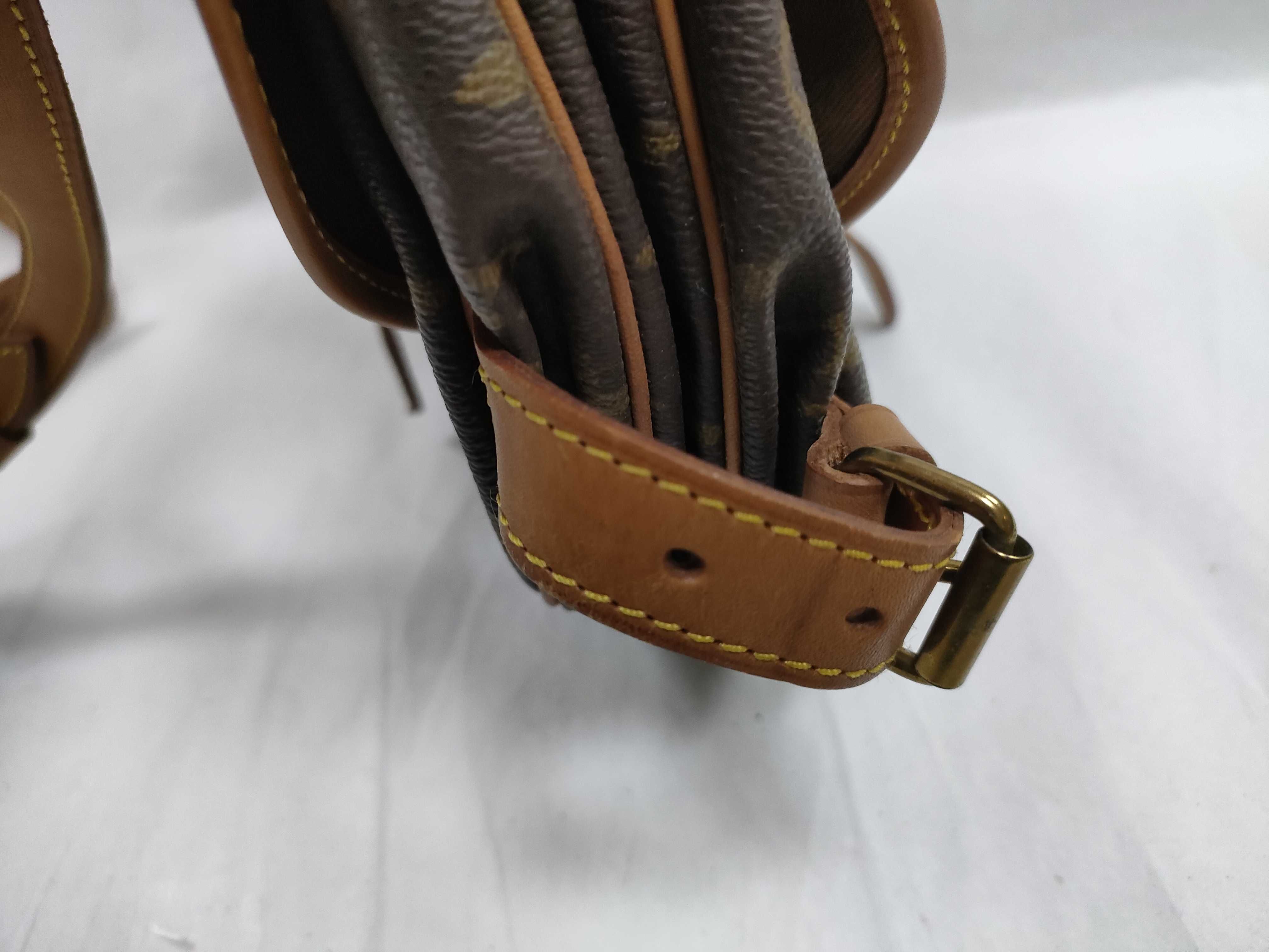 Monogram M42256 Saumur 30 AR1902 Shoulder Bag — view 13