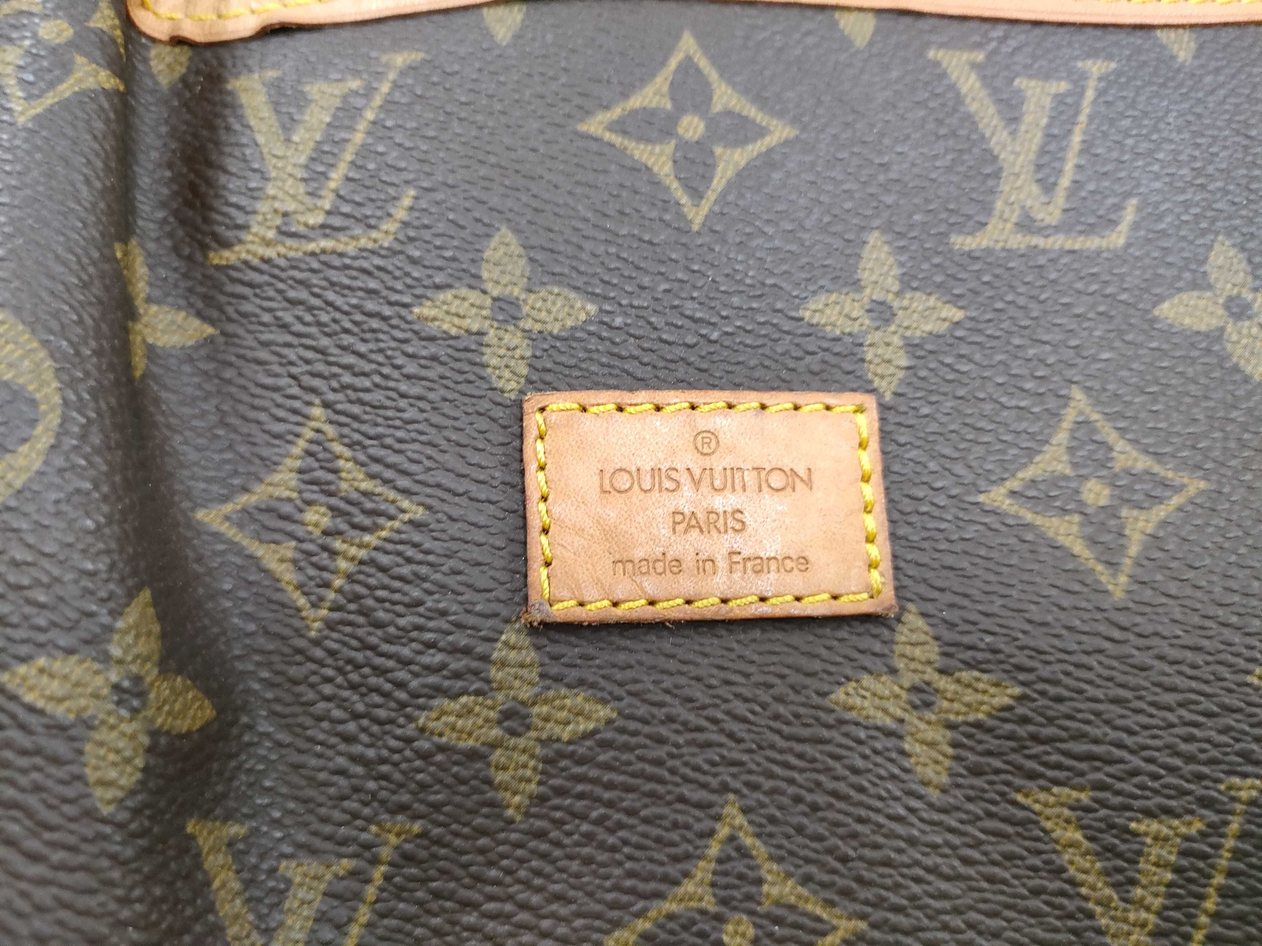 Monogram M42256 Saumur 30 AR1902 Shoulder Bag — view 9