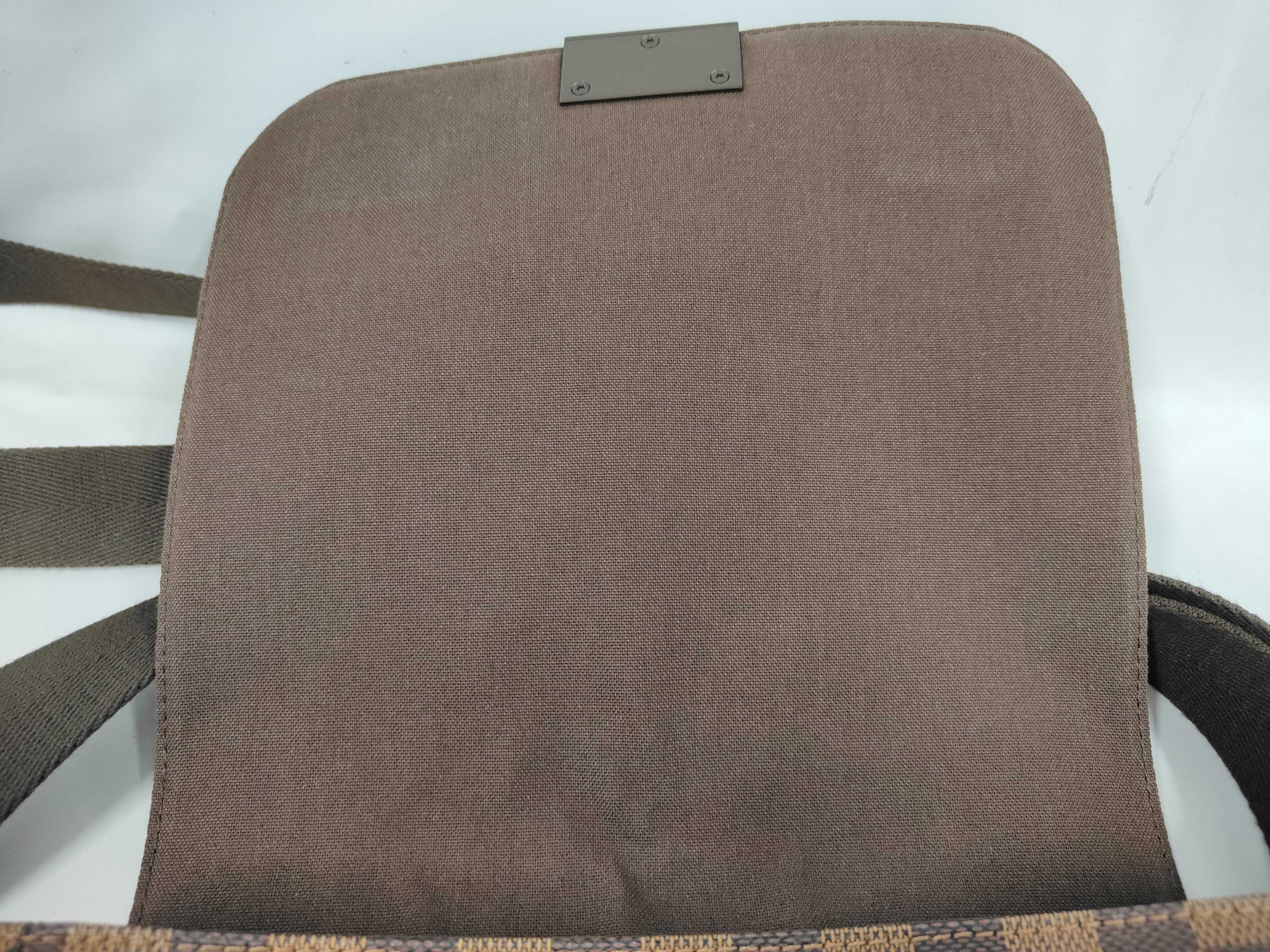 Damier District PM Shoulder Bag — view 7