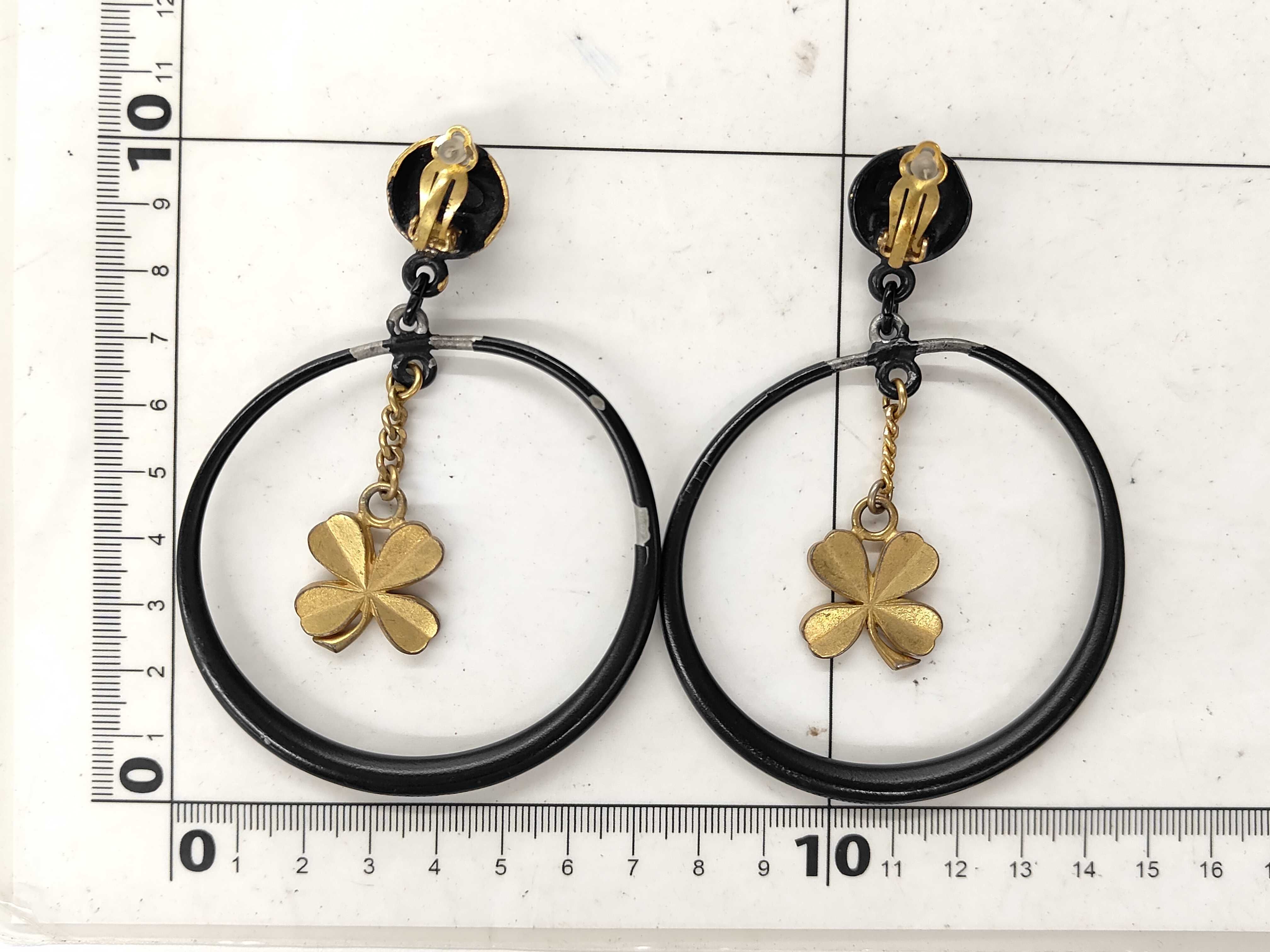 Earrings, Circle Coco Mark Clover, 94C Earrings — view 2