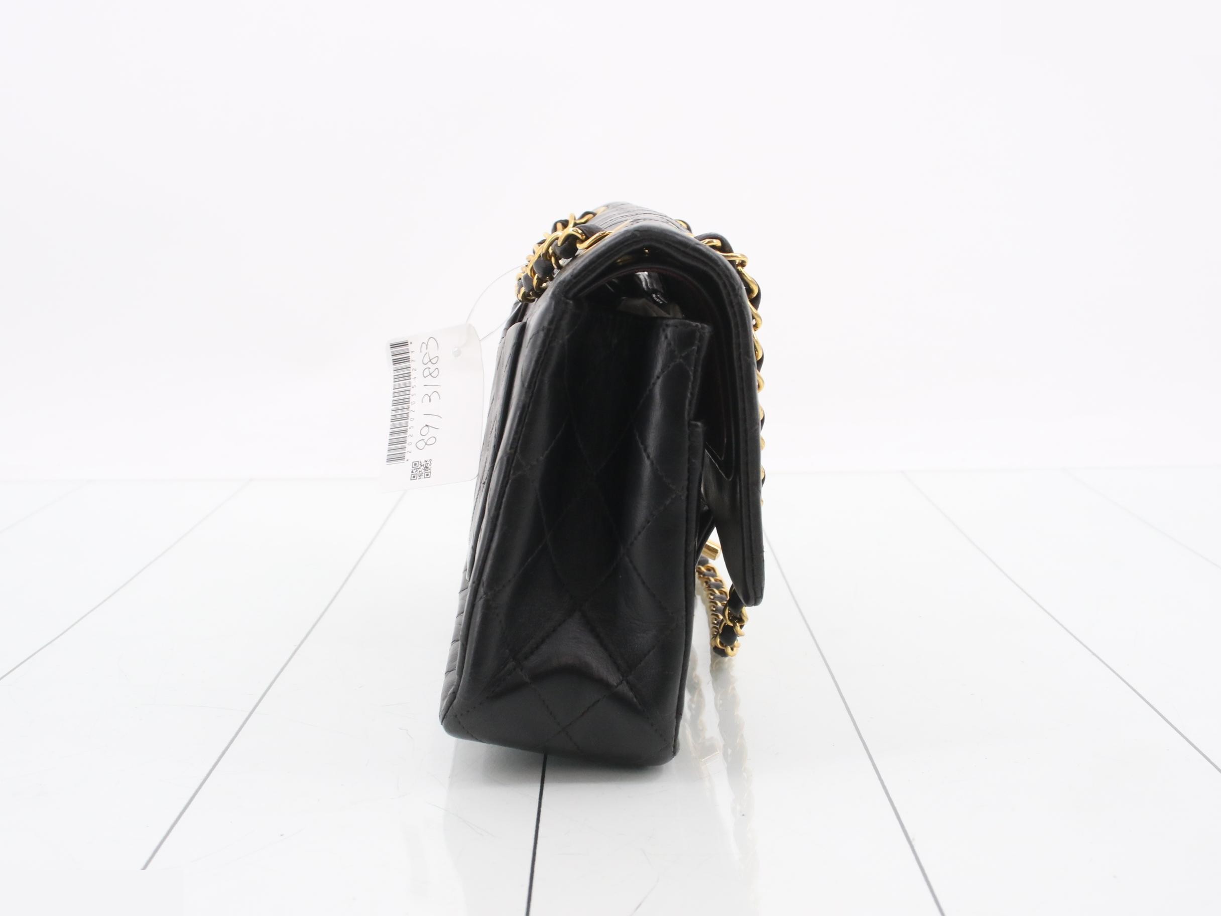 Double flap chain shoulder bag, black, item number 3. — view 4