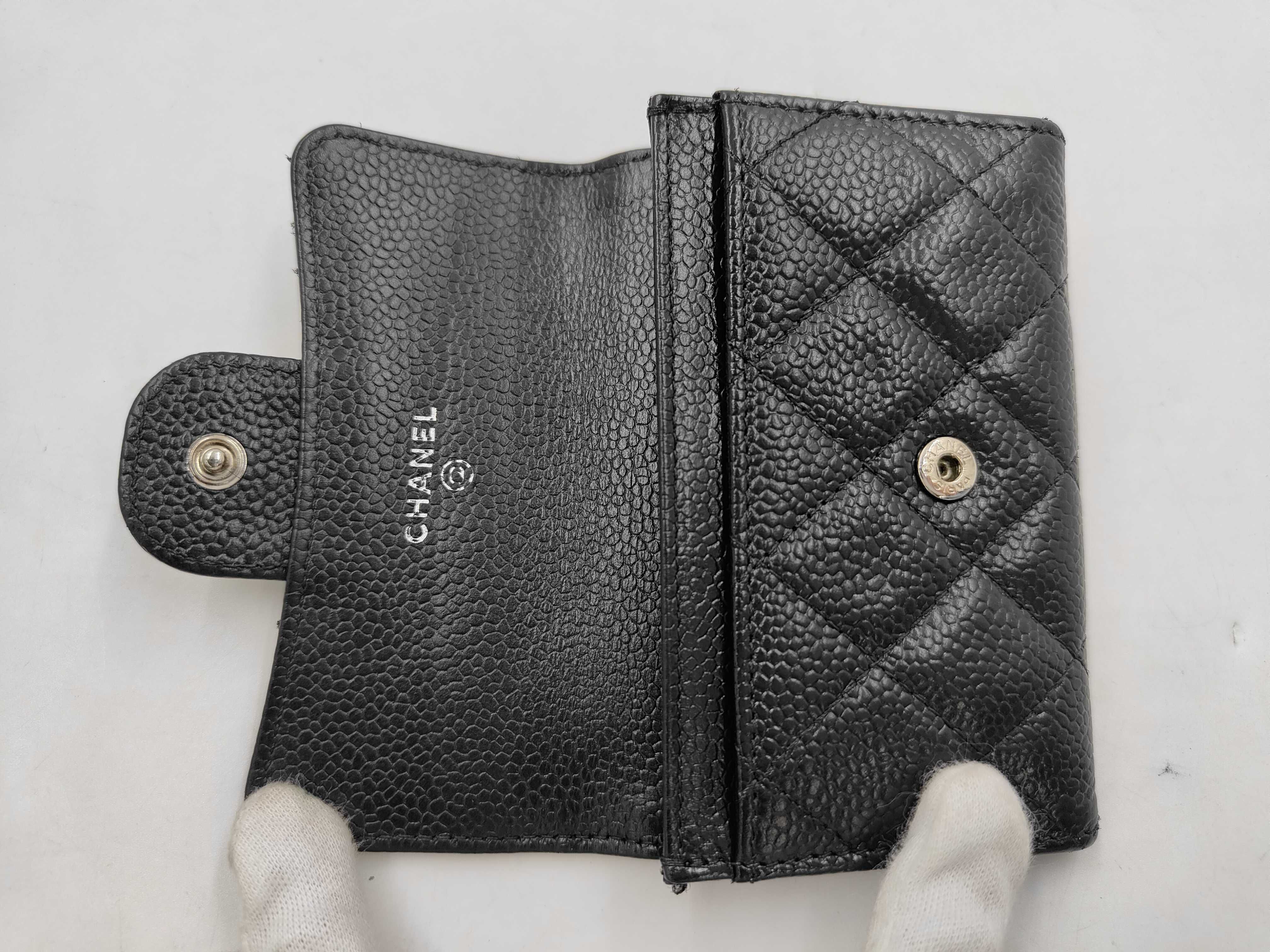 Classic Flap Card Case Coin Purse — view 8