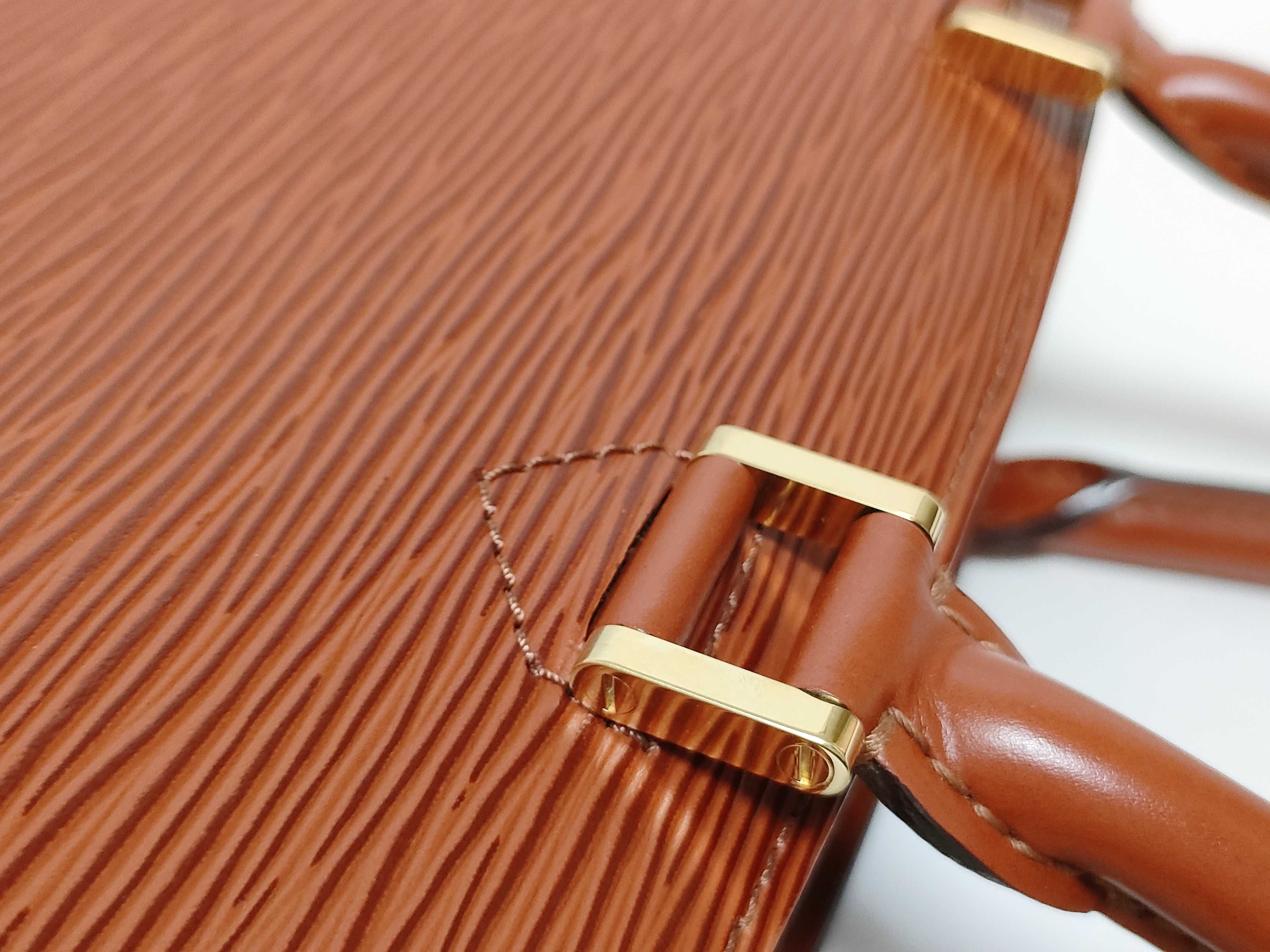Epi Kenya Brown Epi Line Pont Neuf Handbag — view 5