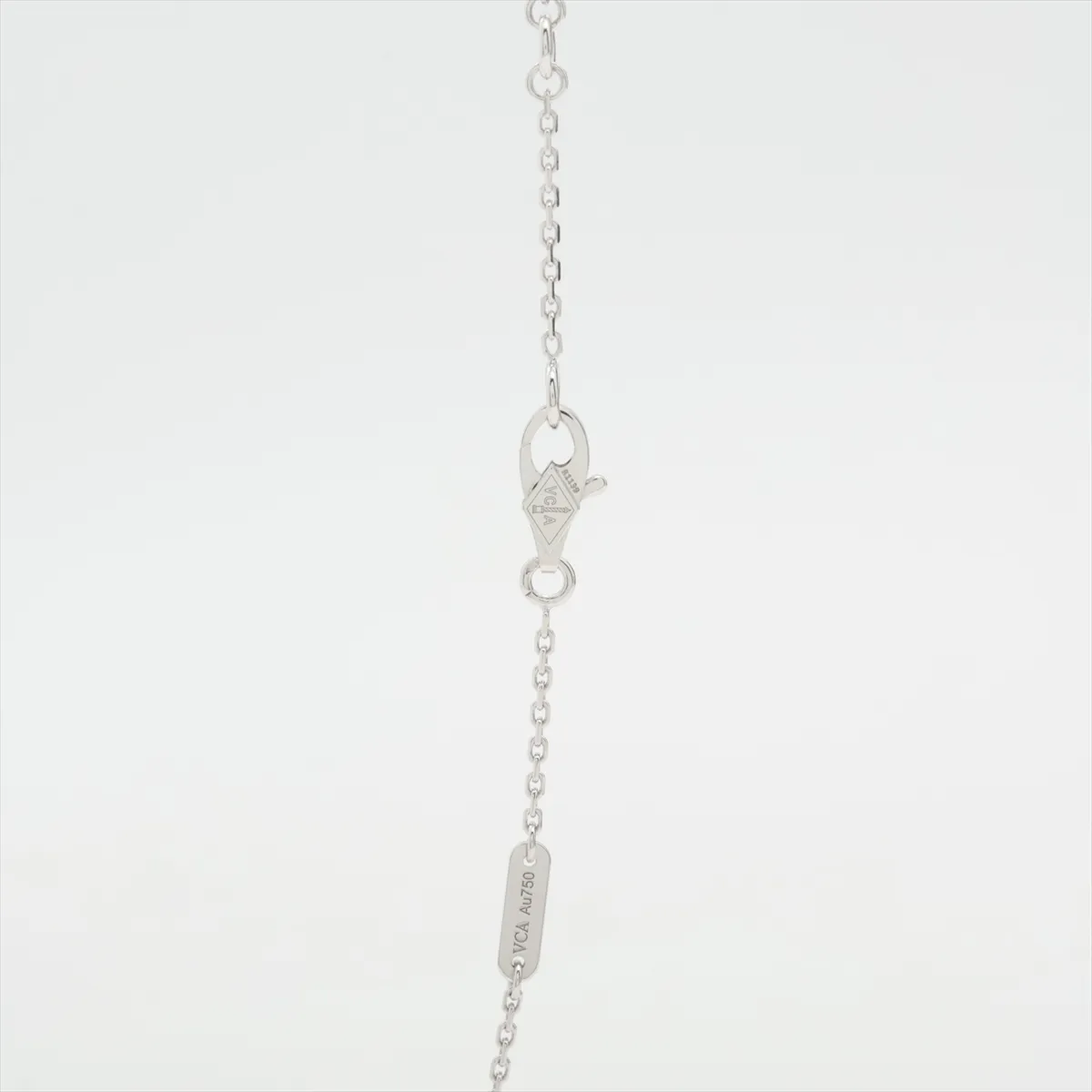 Frivole Mini Diamond Necklace 750(WG) 3.4g JP368556 VCARP0J400 — view 3