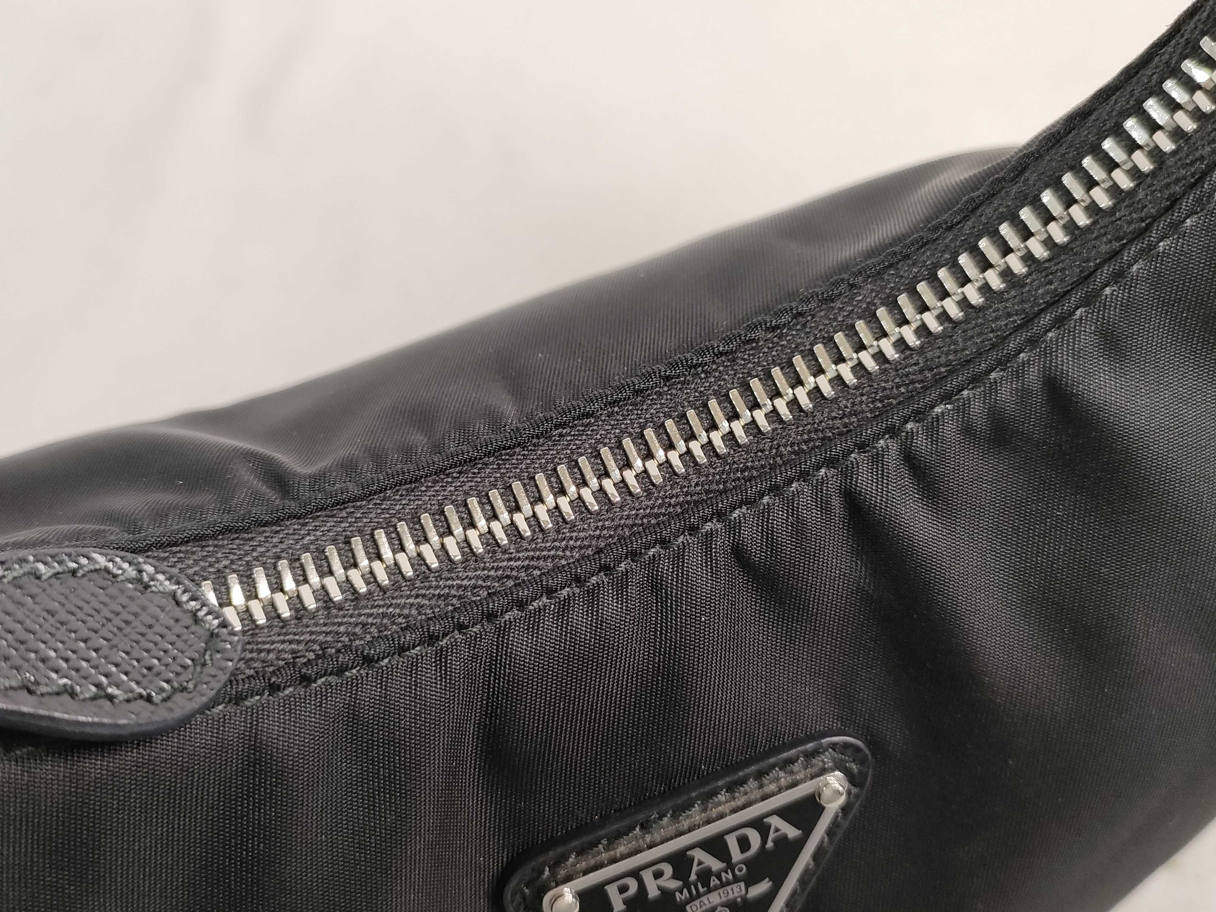 Nylon ID- Tessuto Nylon & Cow Skin Shoulder Bag Black 1NE204 Shoulder Bag — view 8