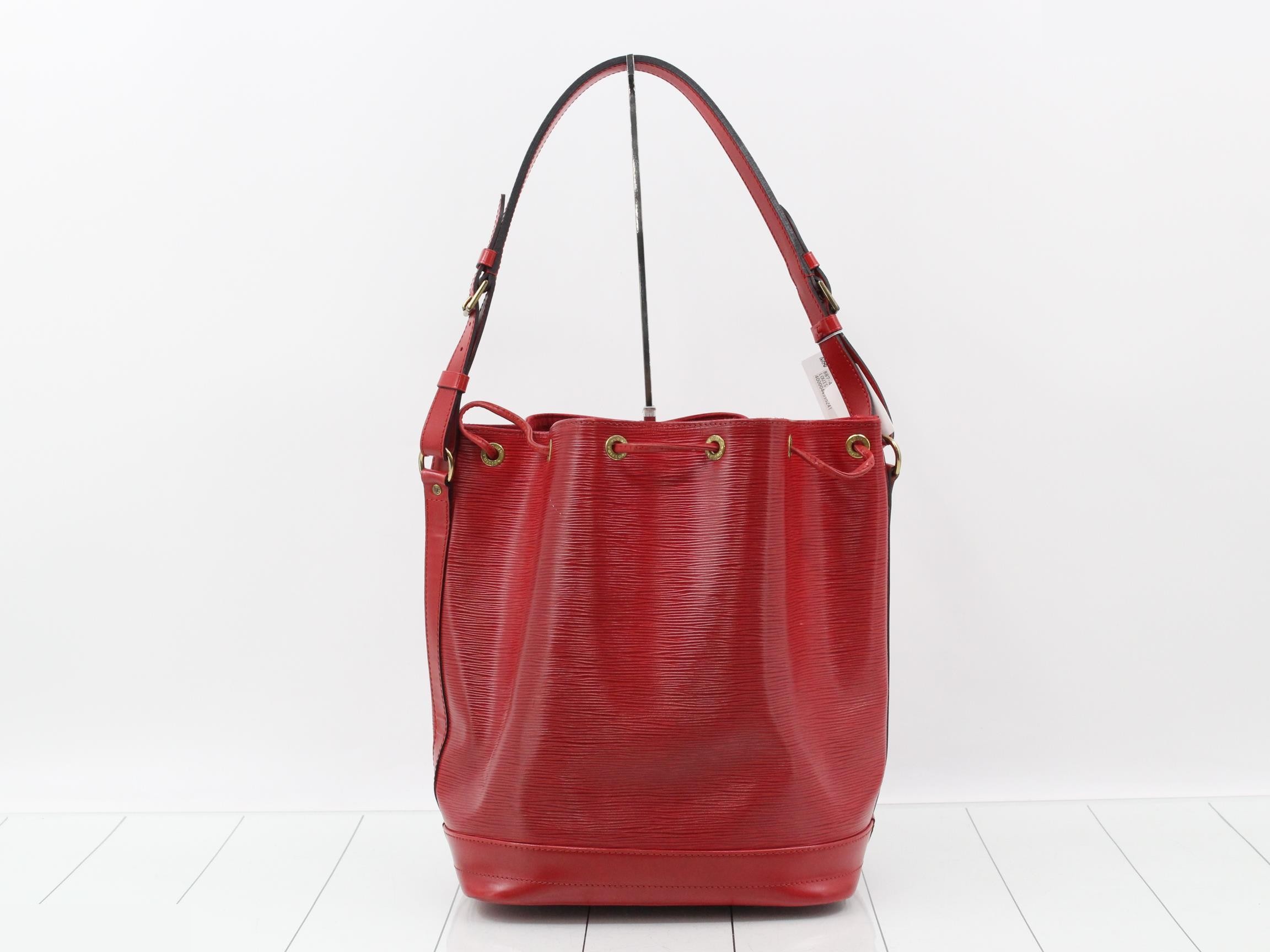 Epi Noe Shoulder Bag — view 2