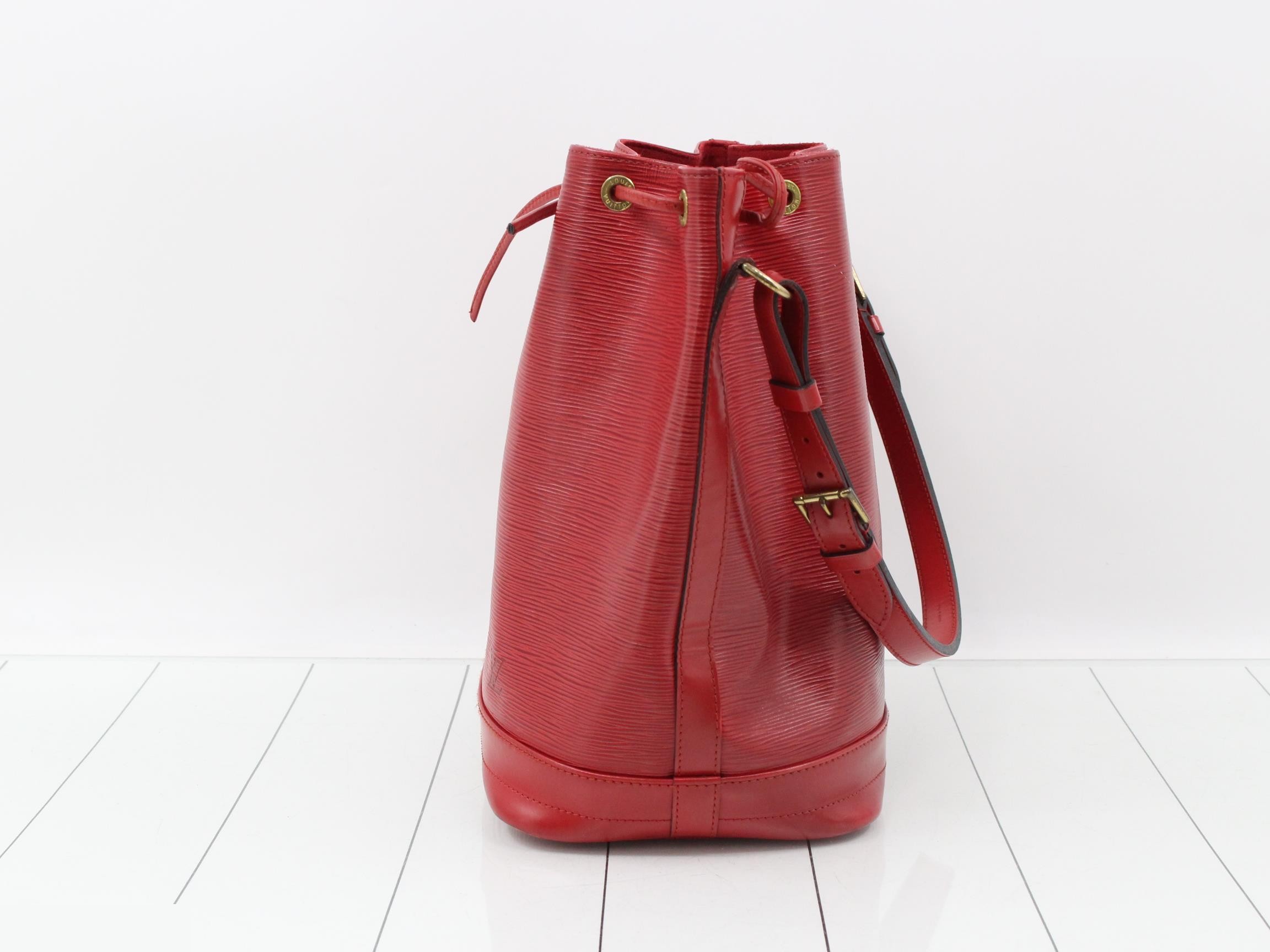 Epi Noe Shoulder Bag — view 3