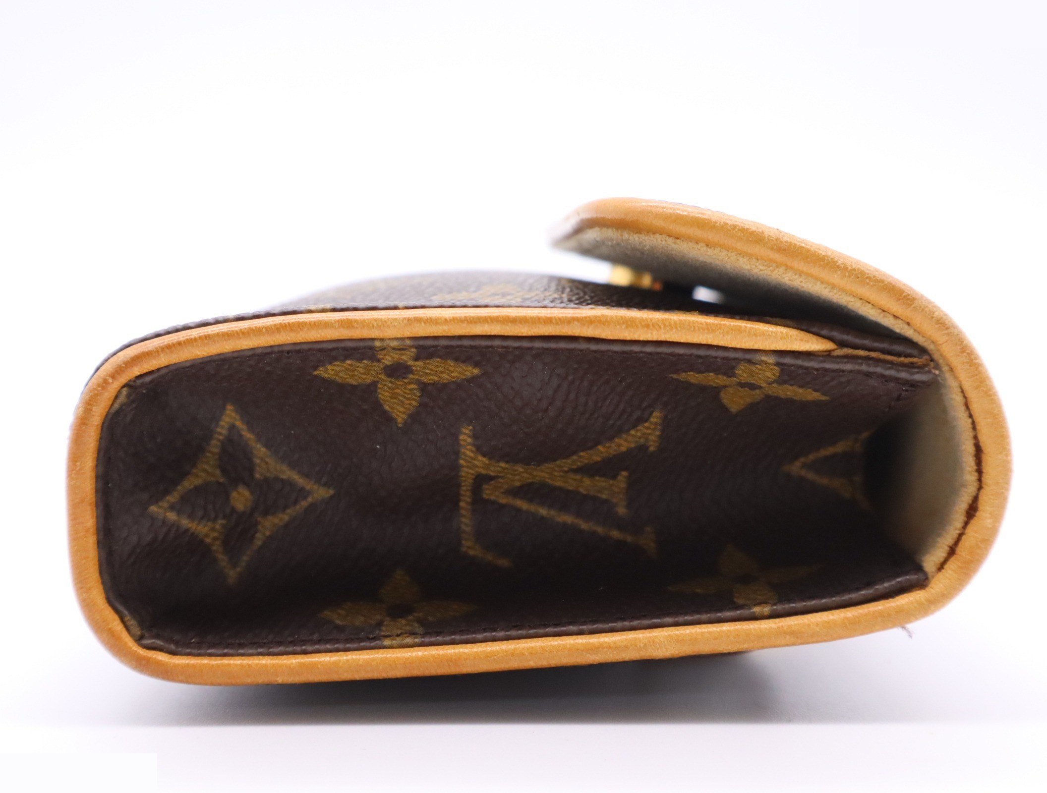 Florentine Pochette with Shoulder Strap — view 5