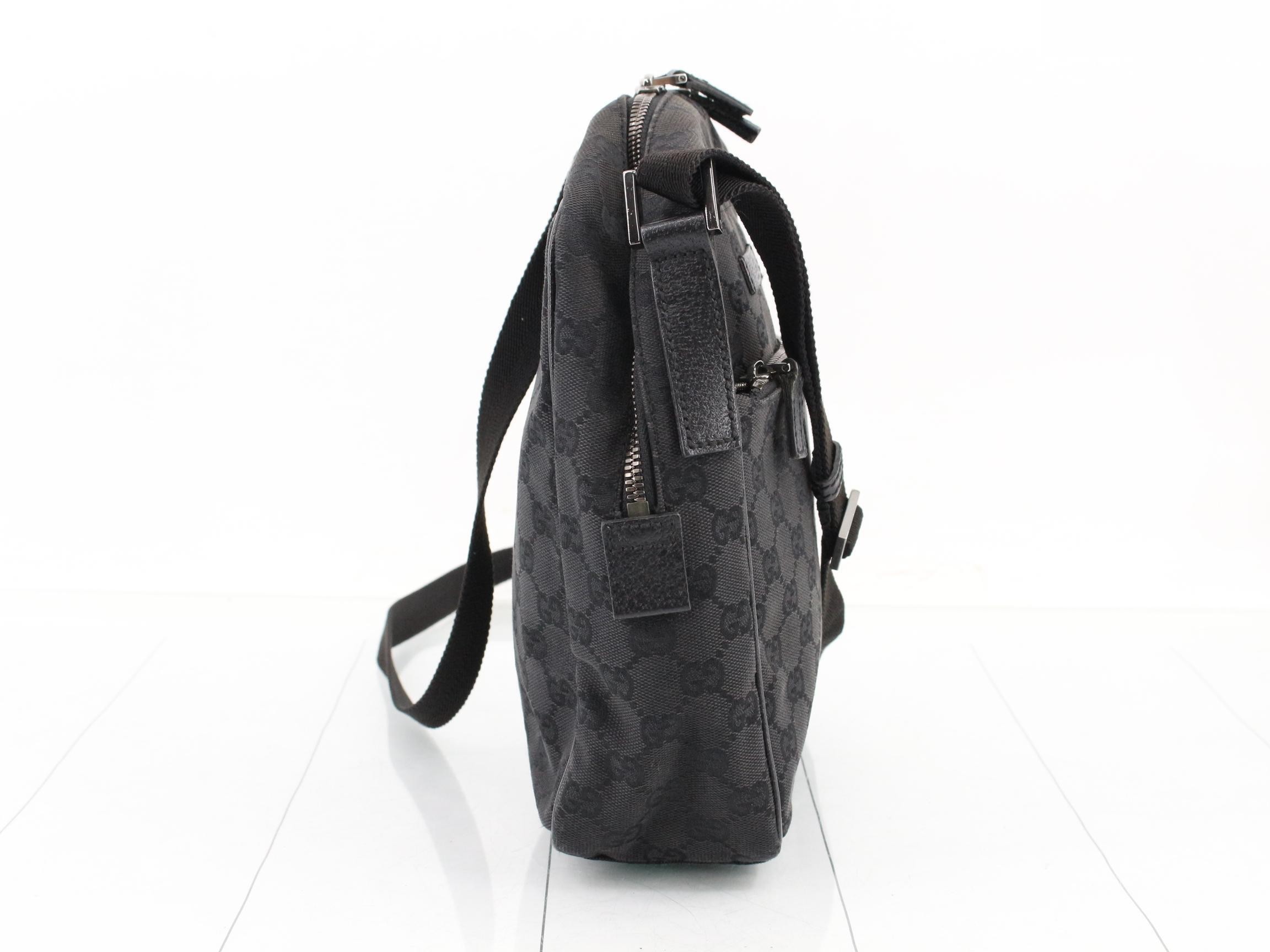 GG Canvas (Bag) - Shoulder Bag — view 4