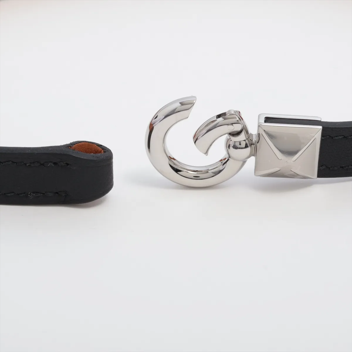 Medor XO W: 2024 Bracelet T4 GP x Leather Black x Silver — view 5