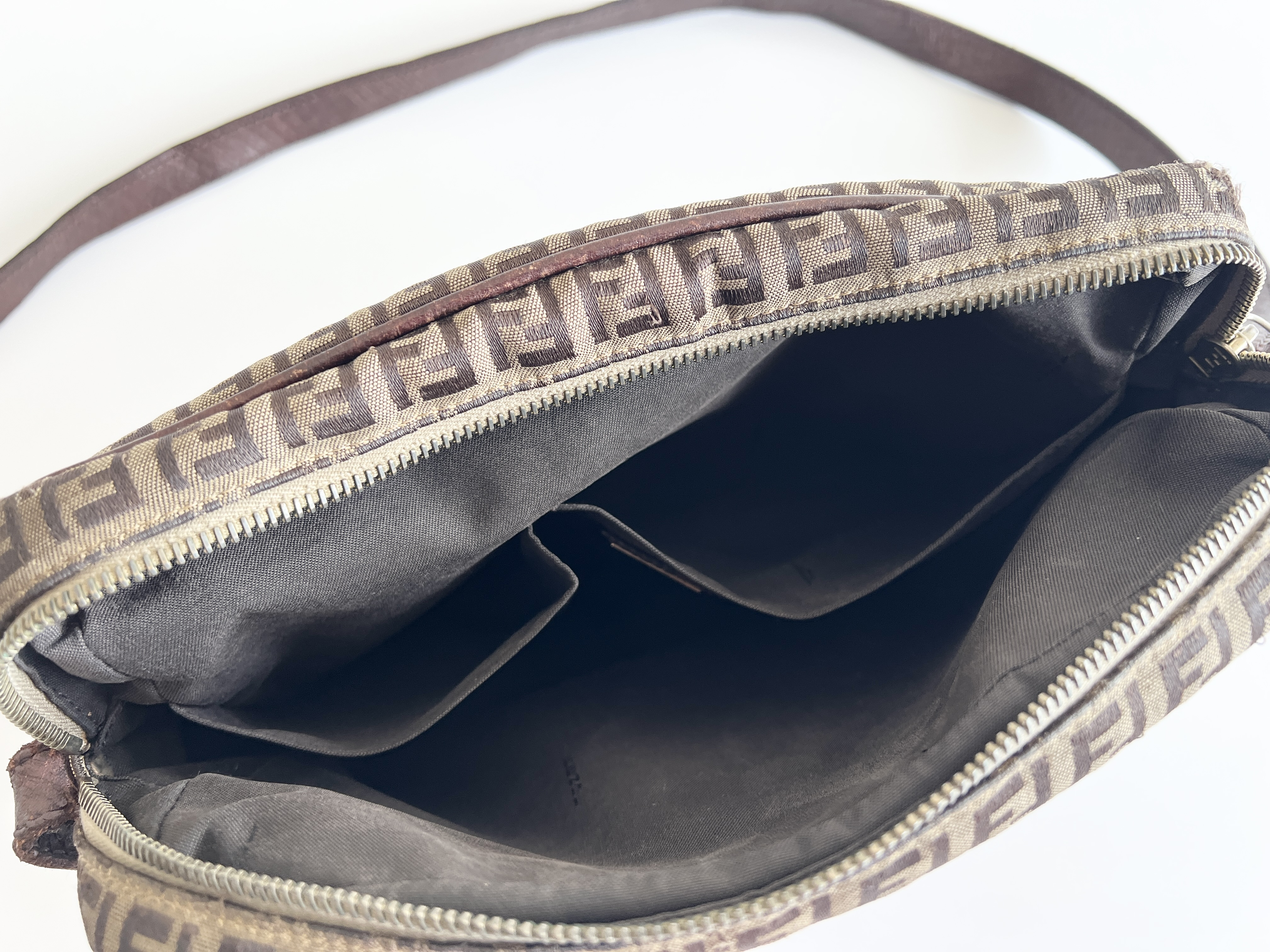 Mamma Bucket Zucchino Canvas Leather One Shoulder Bag — view 9