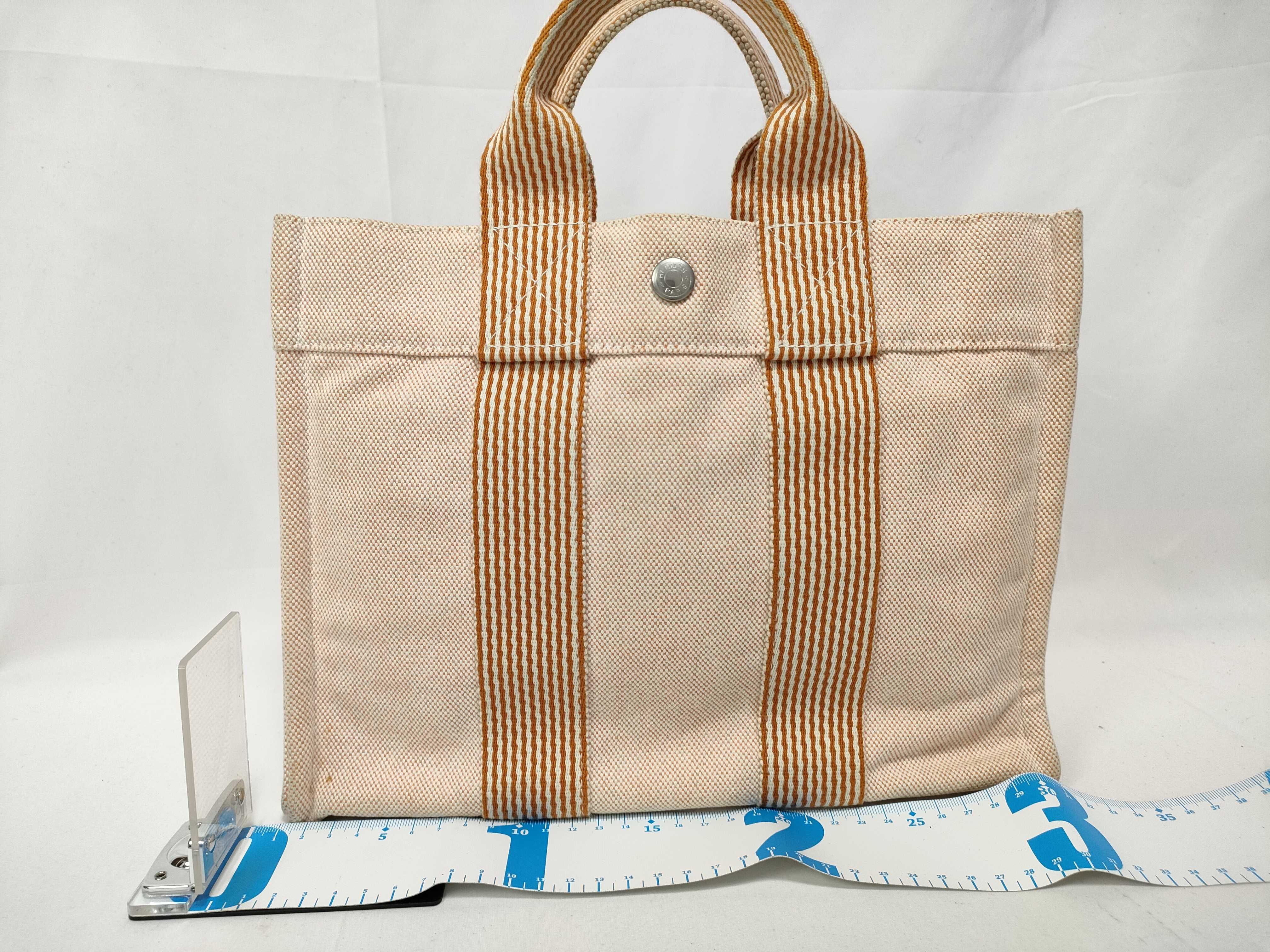 Canvas Handbag New Fourre-Tout PM Tote Bag — view 2