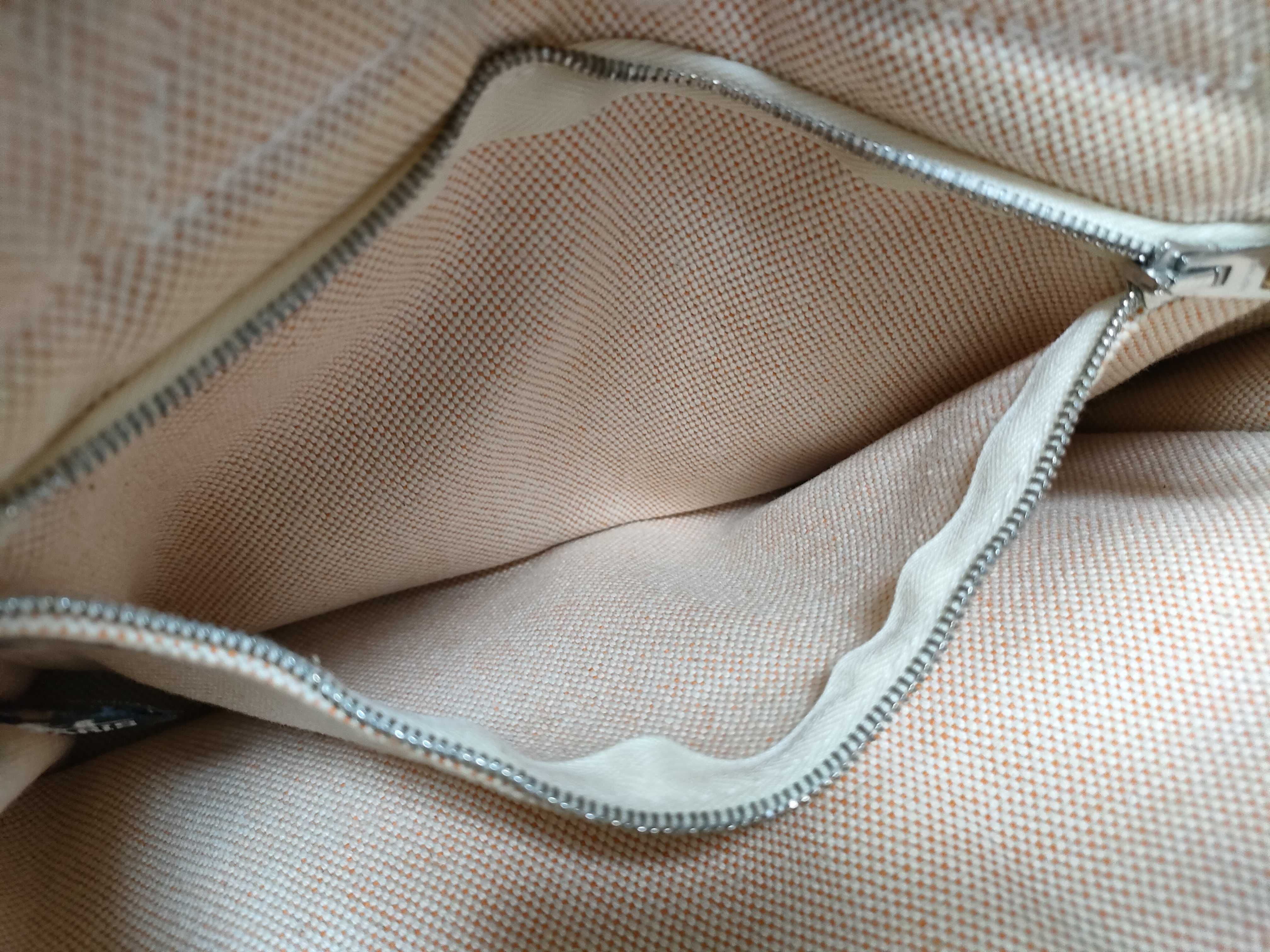 Canvas Handbag New Fourre-Tout PM Tote Bag — view 15