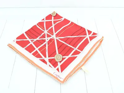 Other lines: Small items, accessories, scarves
