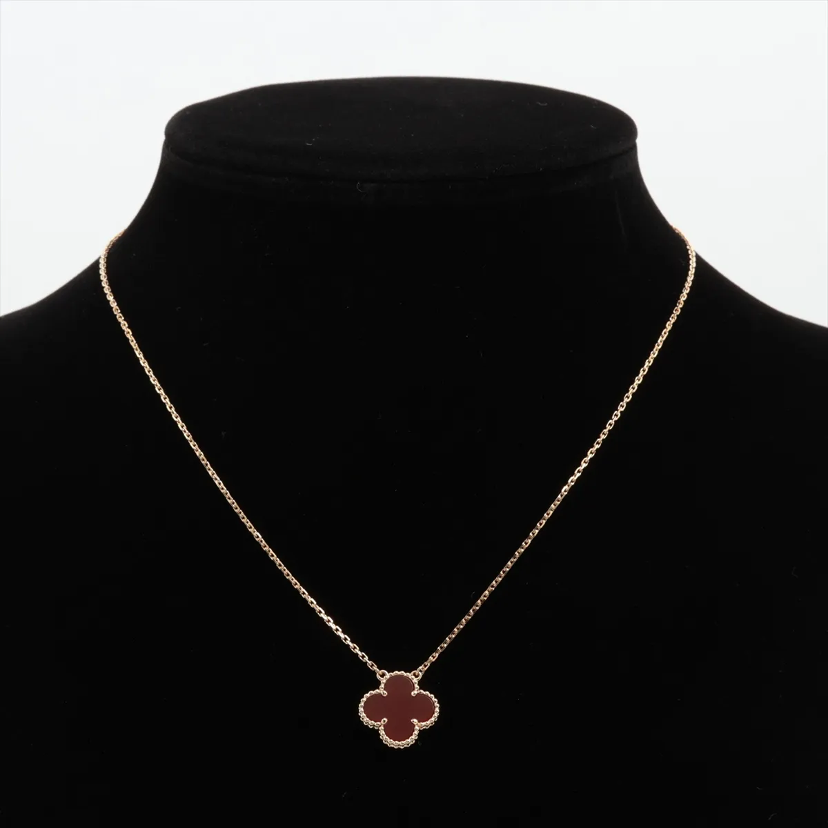 Vintage Alhambra Carnelian Necklace 750 (Yellow Gold) 5.0g JE887008 (Stone has — view 5