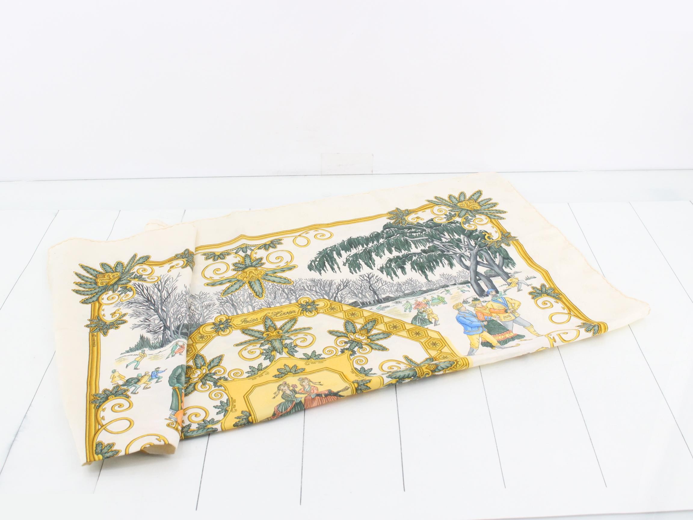 Carre 90 Scarf — view 3