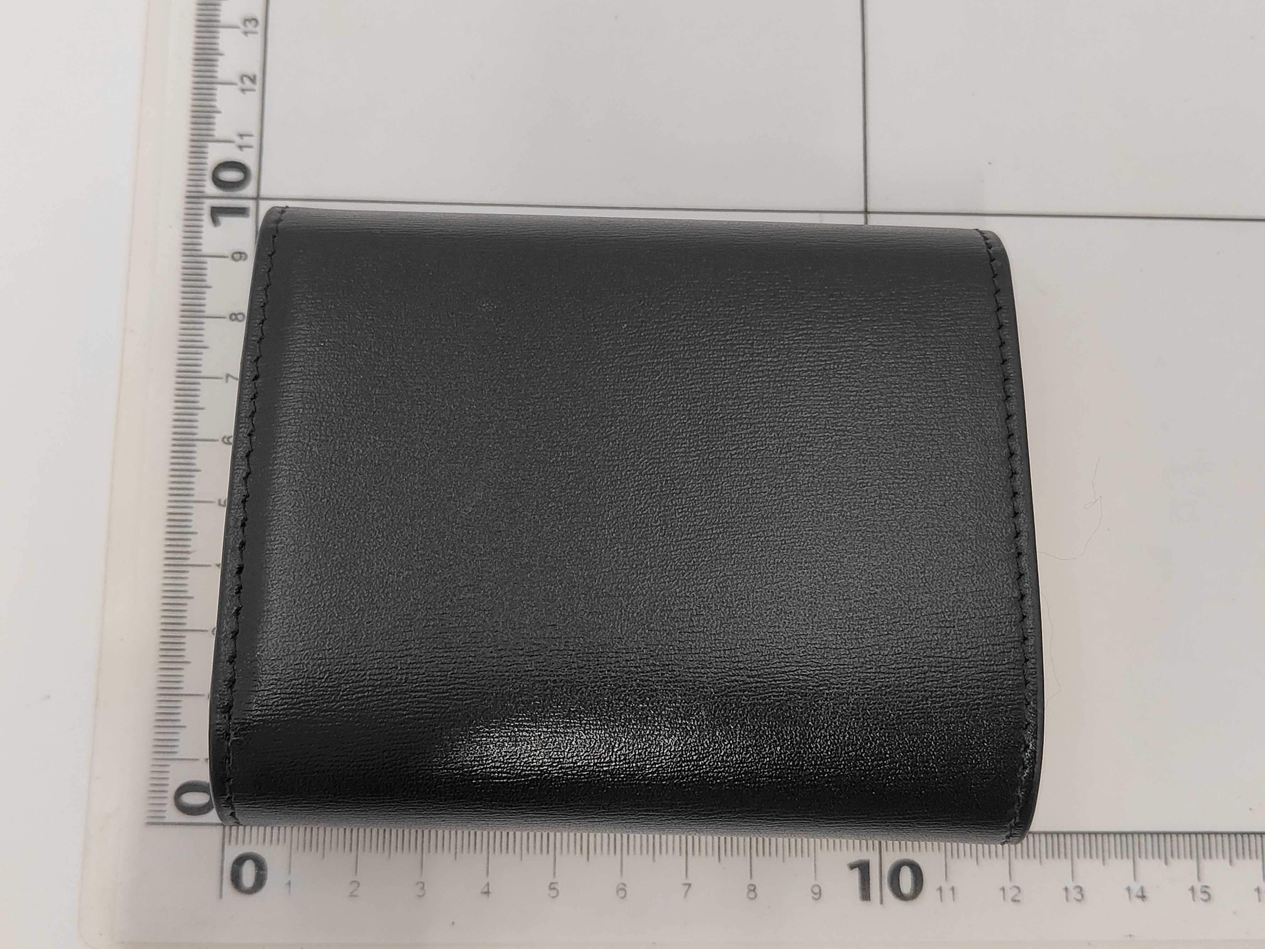 Triomphe Tri-fold Wallet, Leather, Black — view 2