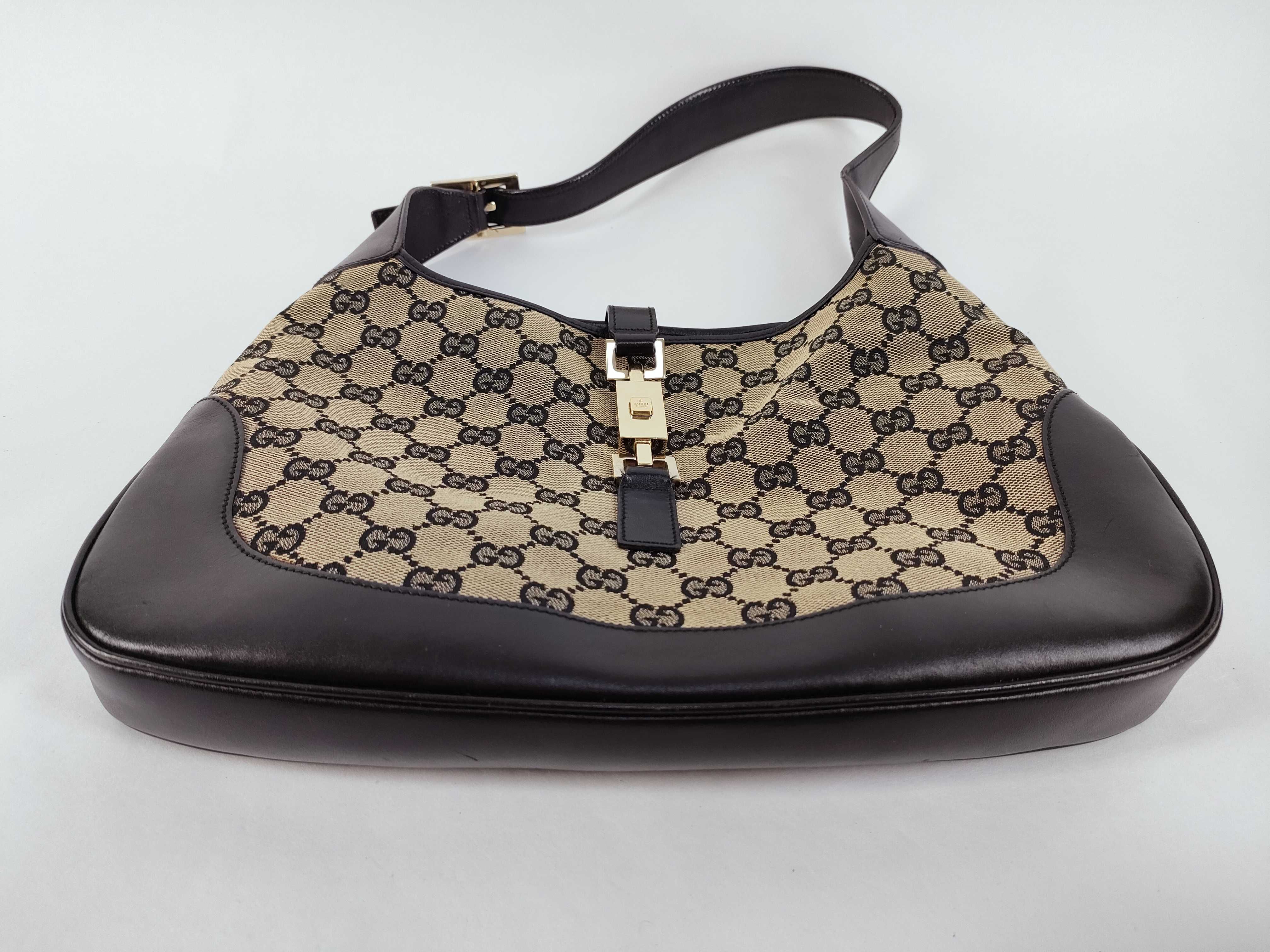 GG Canvas Jackie Shoulder Bag — view 7