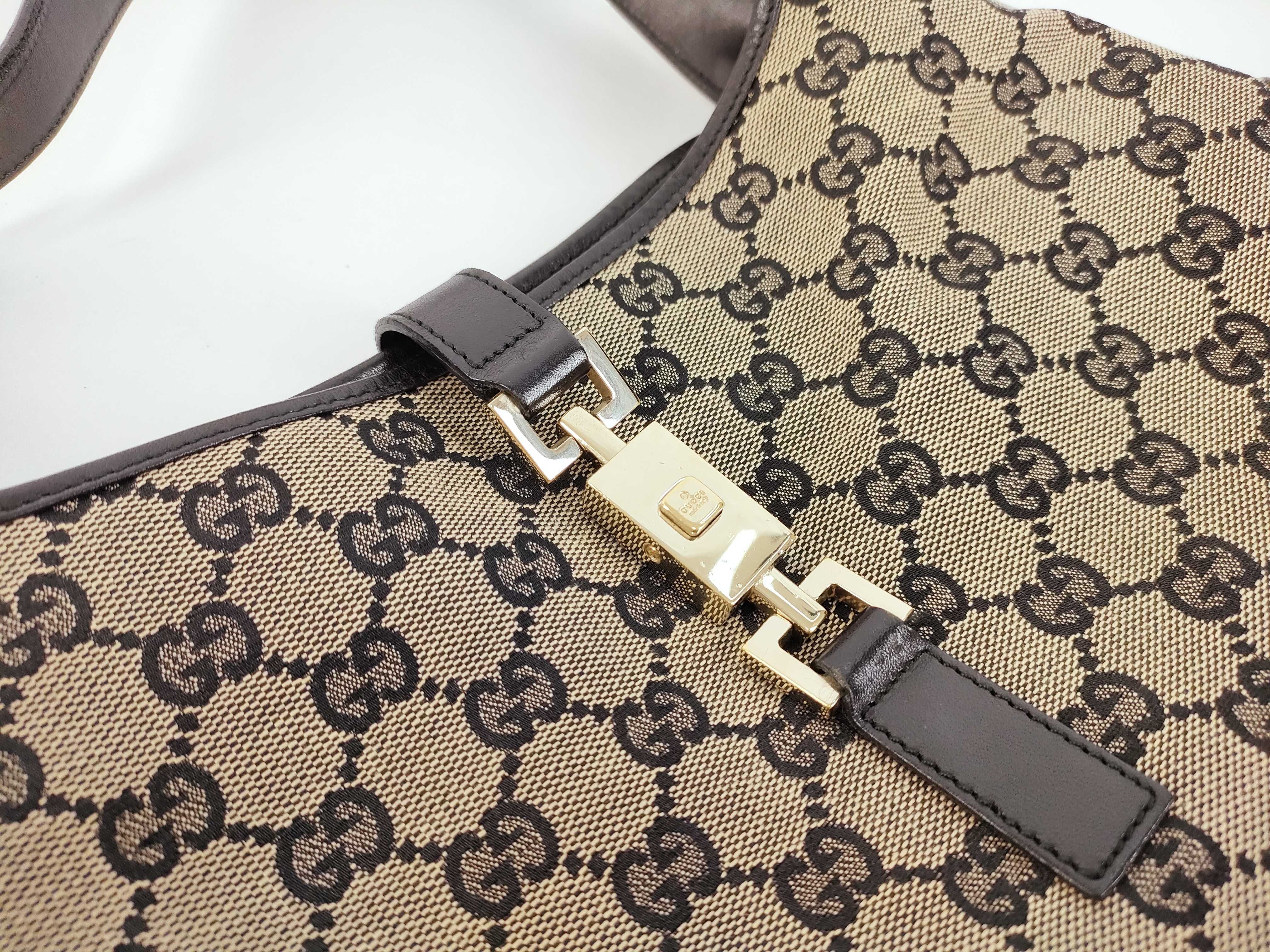 GG Canvas Jackie Shoulder Bag — view 8