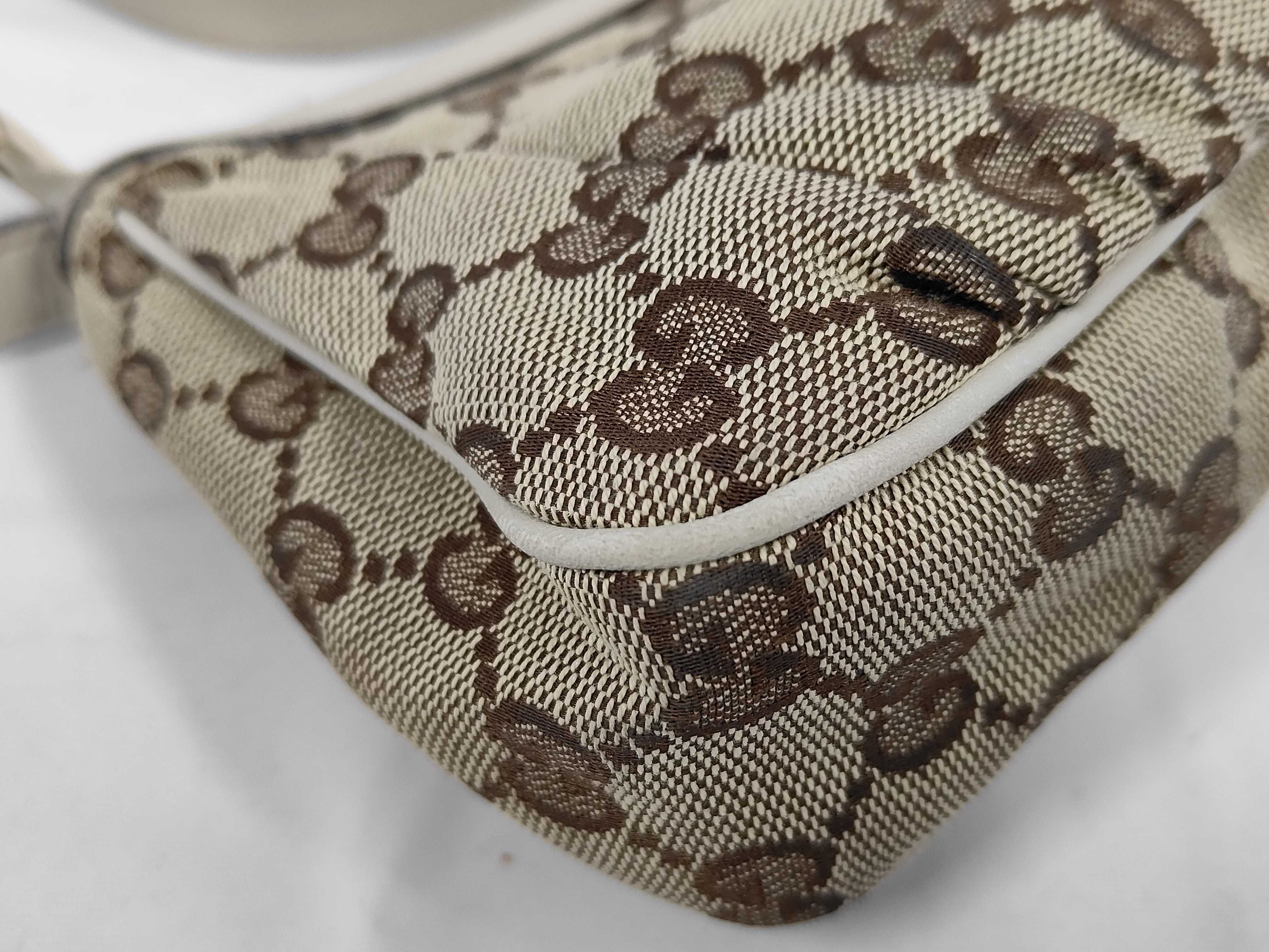 White Canvas GG Monogram Heart Zipper Shoulder Bag — view 3