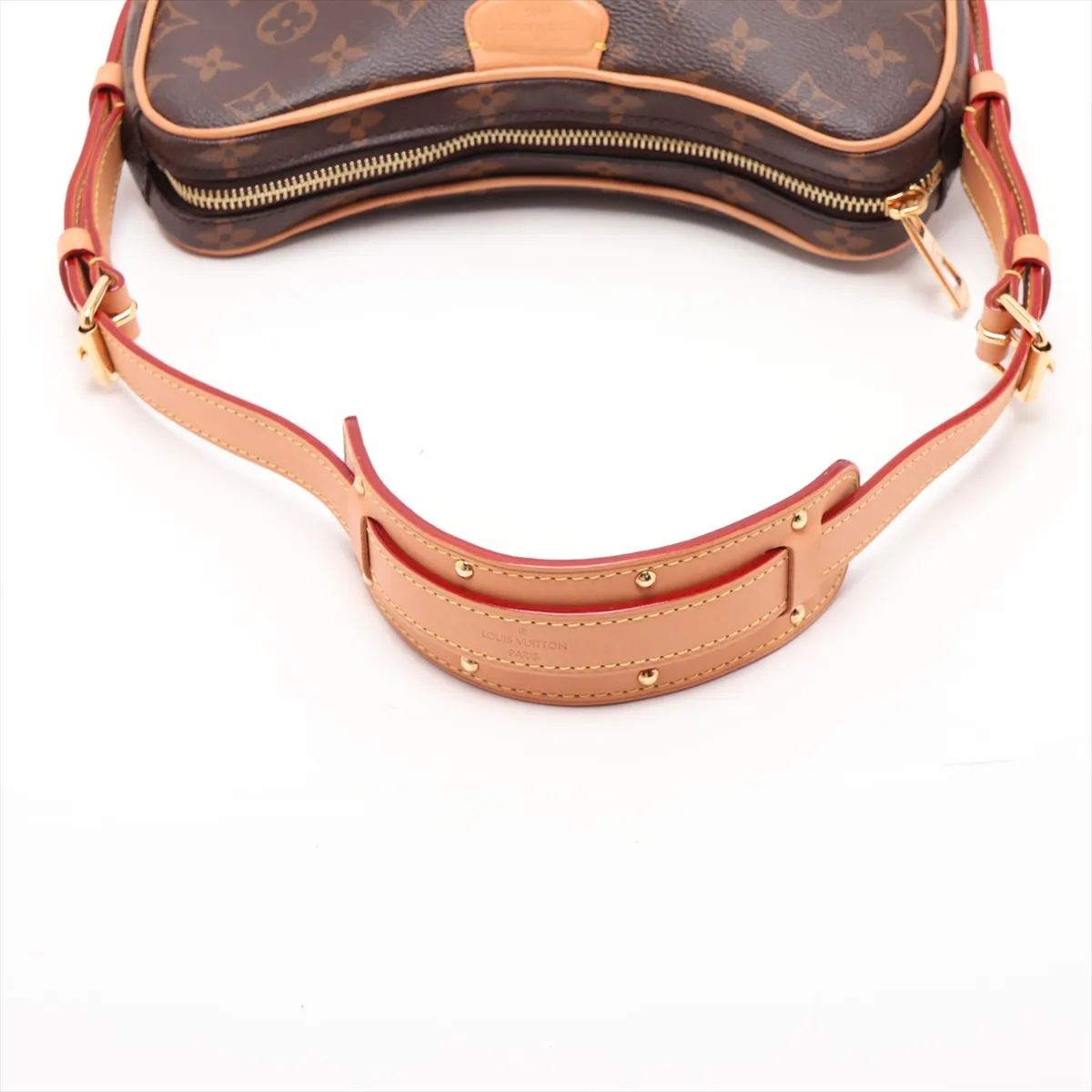 Monogram Croissant M46828 Brown (RFID detected) — view 5