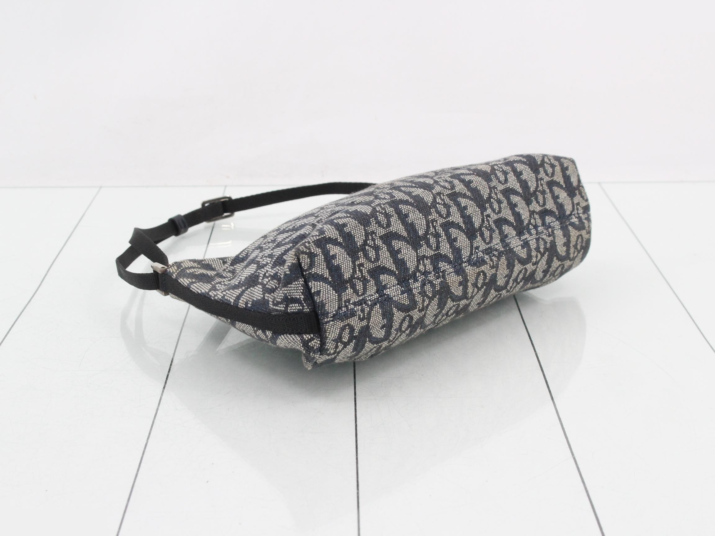 Trotter (bag) - Shoulder bag — view 5