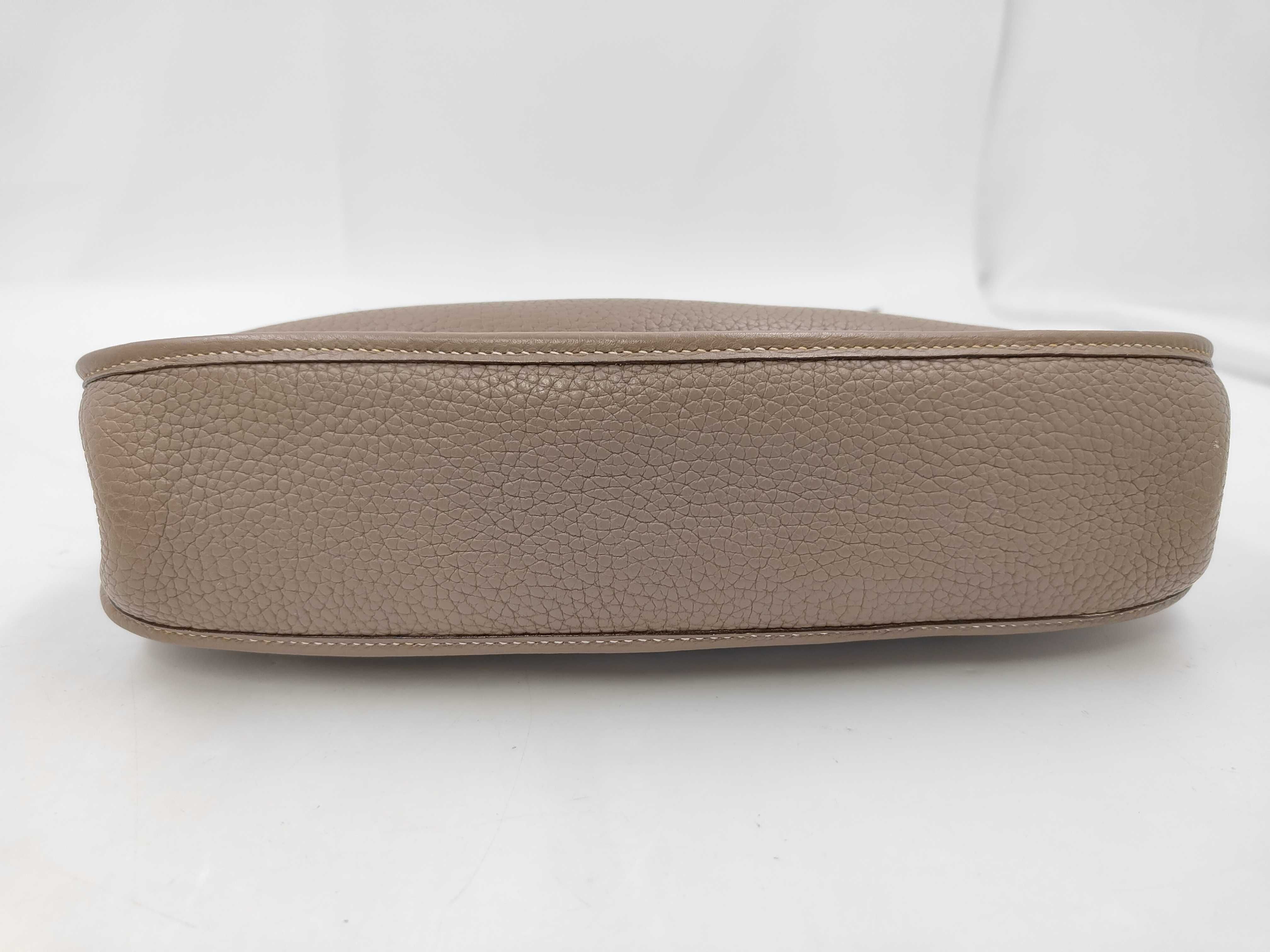 Evelyne 1PM Shoulder Bag in Etoupe I — view 7