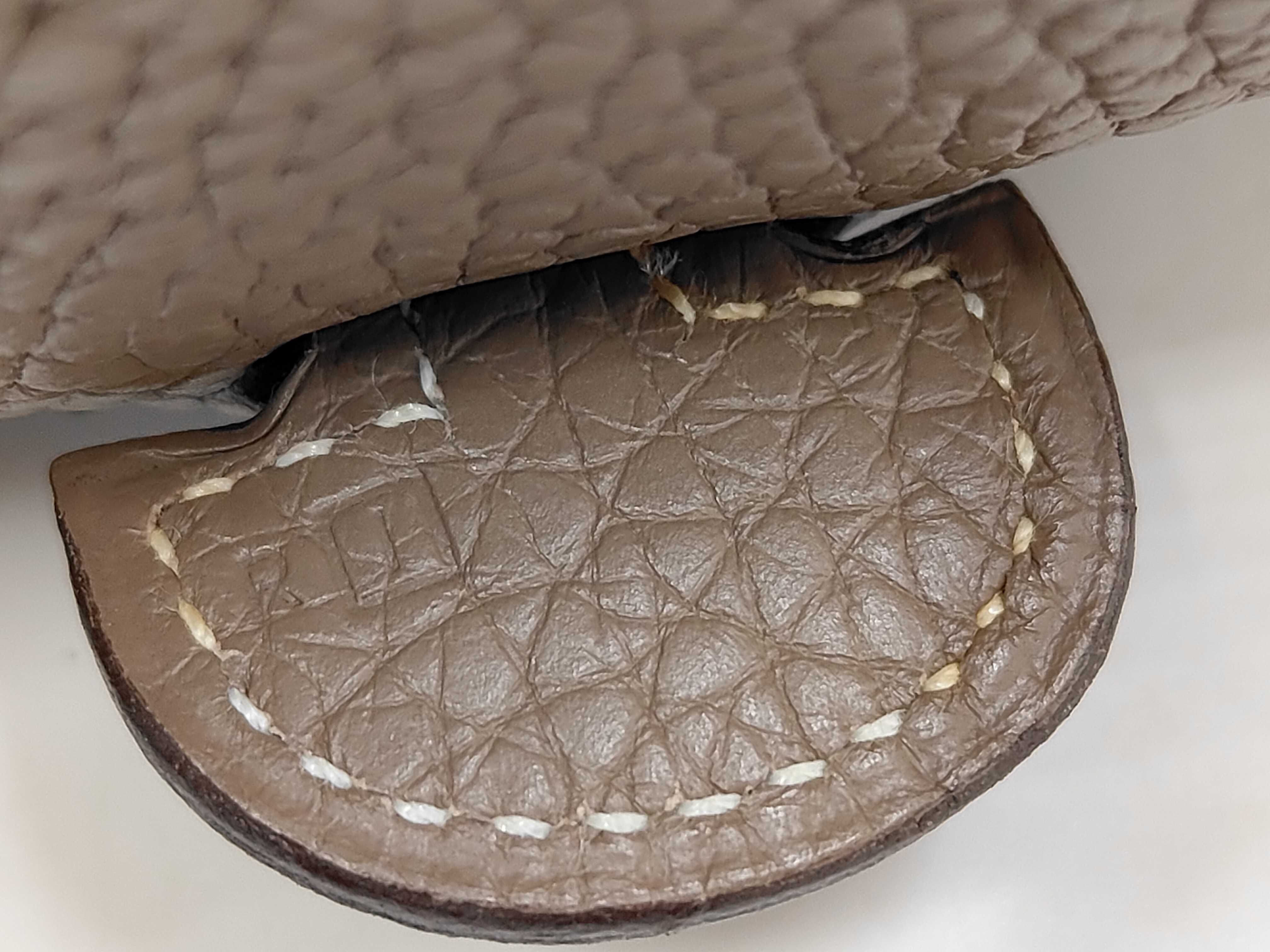 Evelyne 1PM Shoulder Bag in Etoupe I — view 10