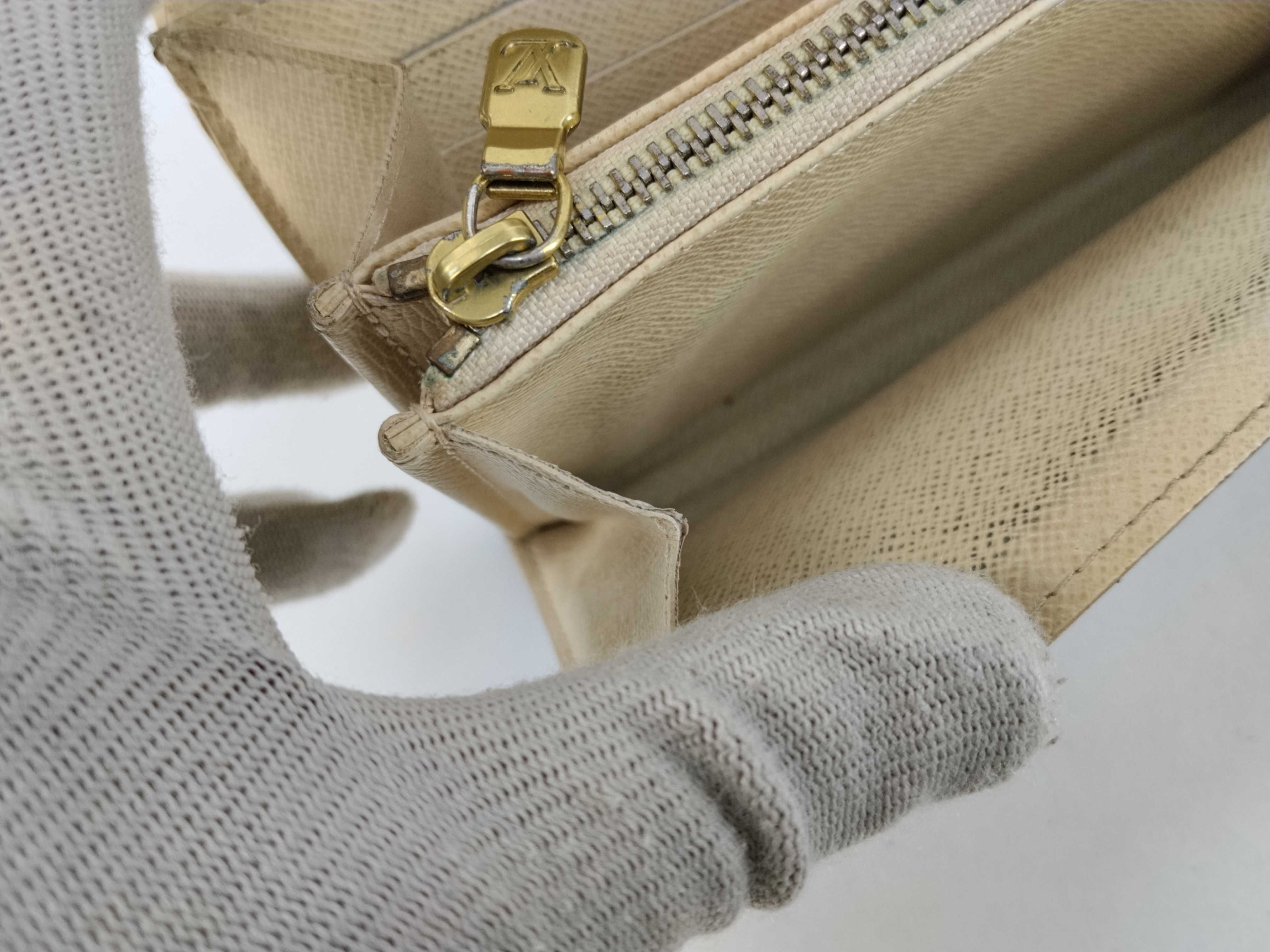 Damier Azur Portefeuille Sarah Wallet — view 12
