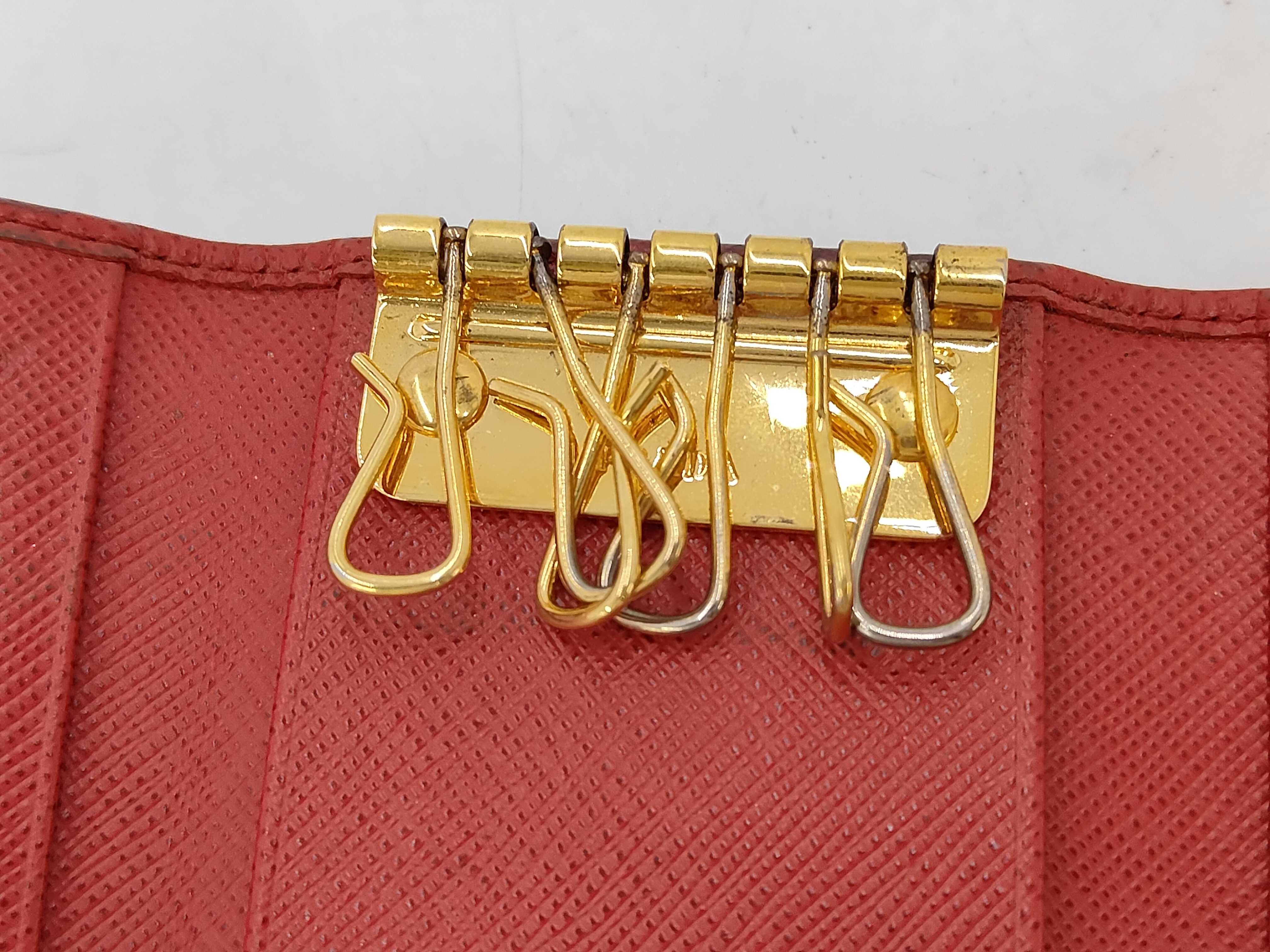6-Key Case — view 10